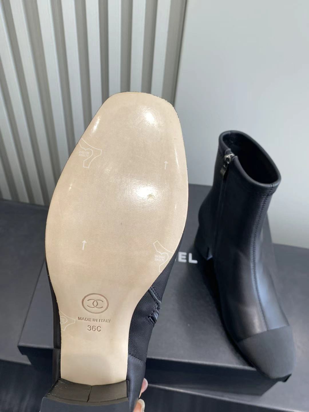 Chanel Black Leather Ankle Boots - Elegant Block Heel CC Logo