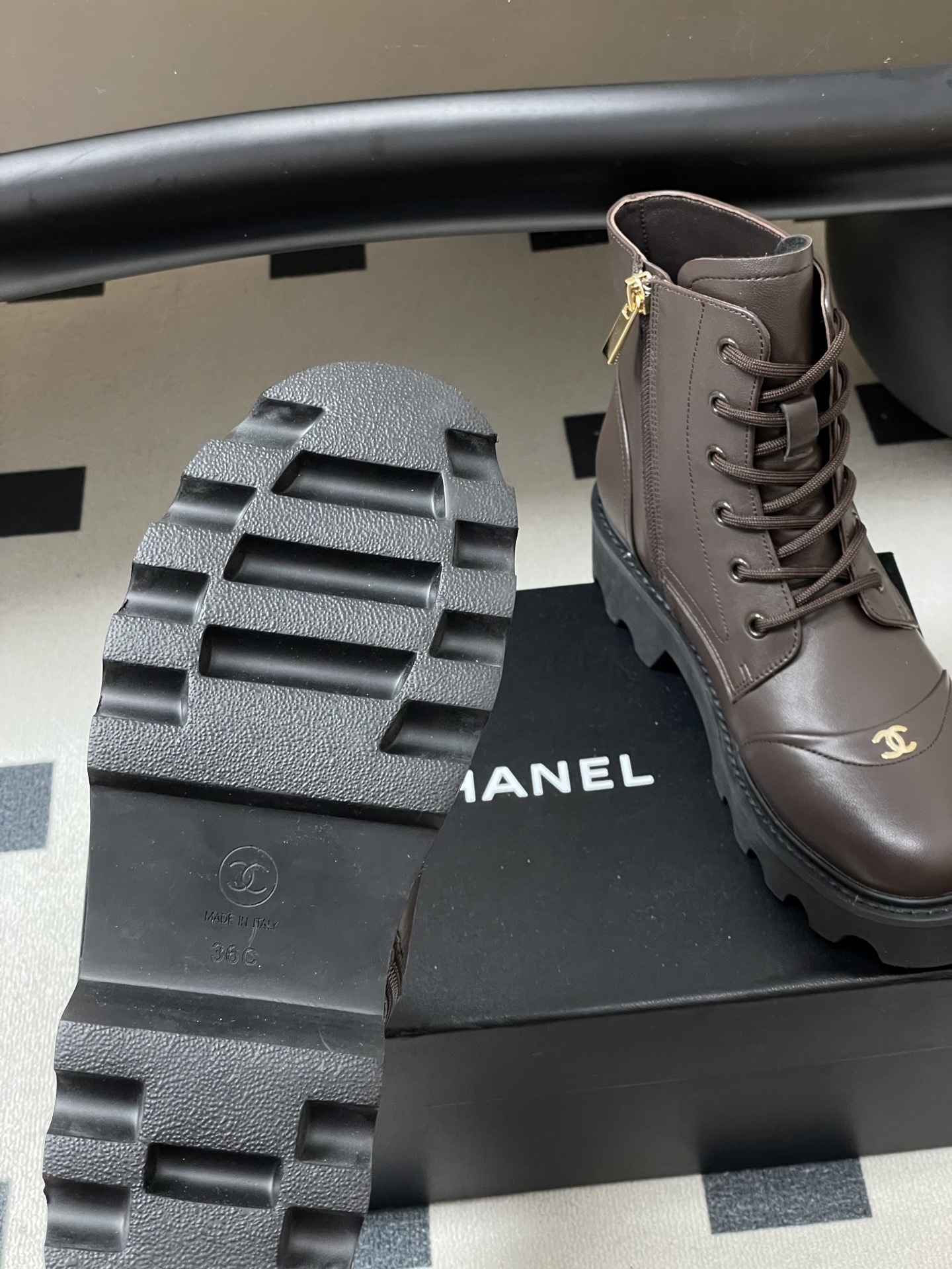 Women's Brown Leather Combat Boots - Chic Chunky Platform Ankle Boots