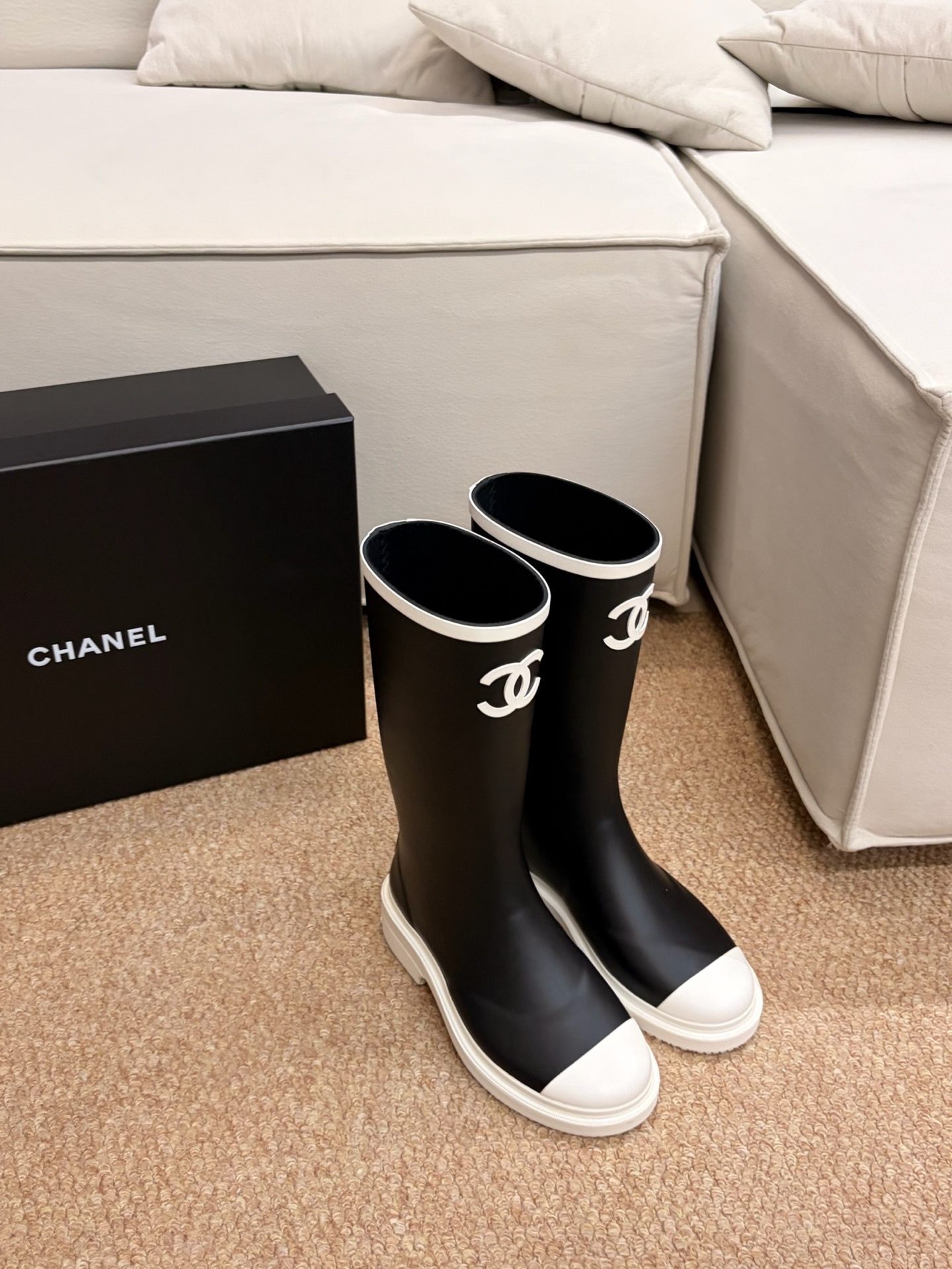Chanel CC Logo Waterproof Rubber Rain Boots - Black & White