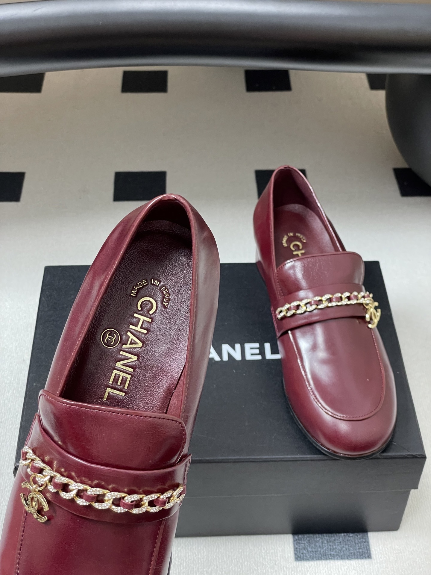 Luxury Burgundy Leather Loafers with Gold Chain Detail