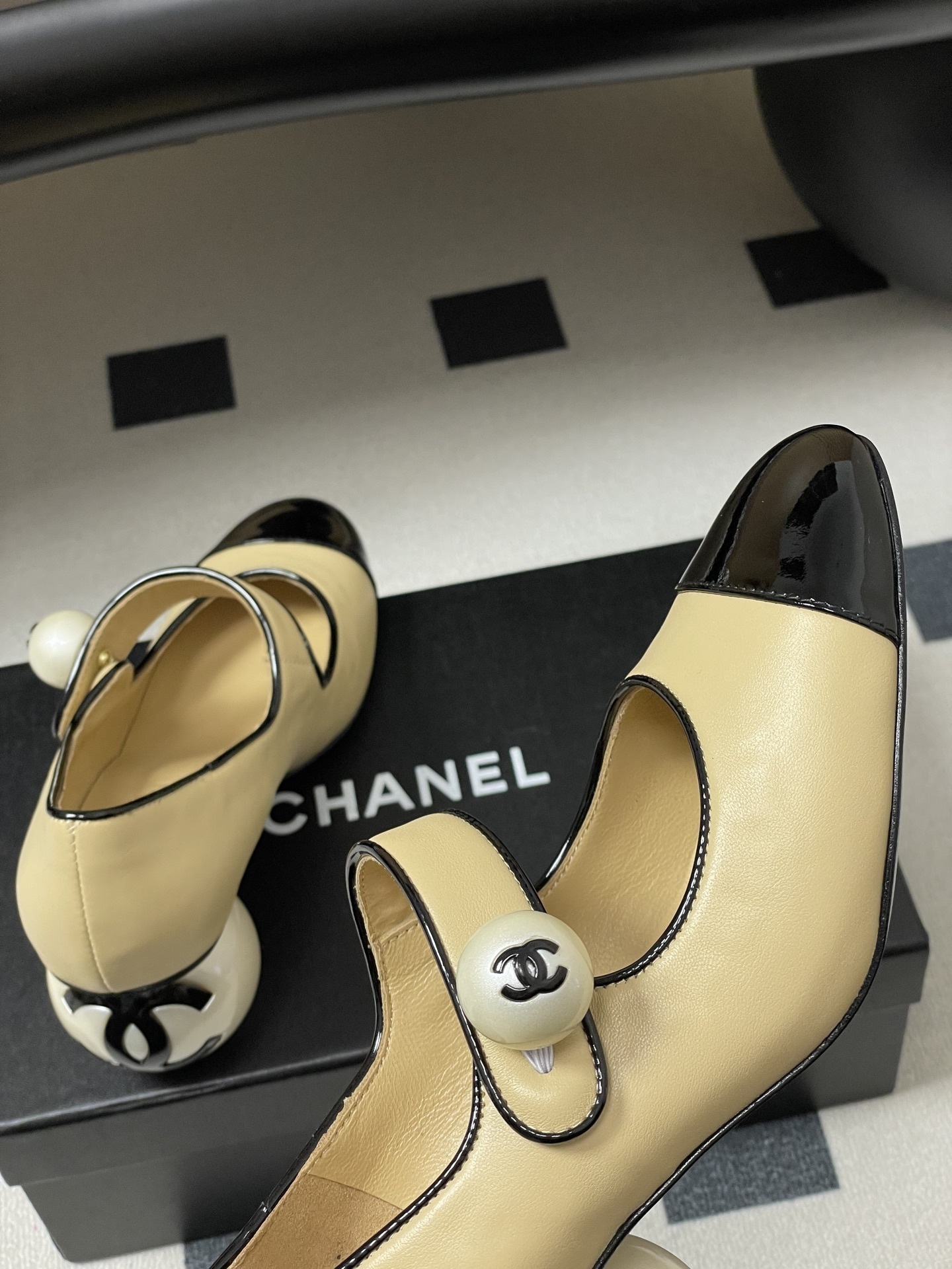 Chanel Pearl Heel Mary Janes - Beige & Black Patent Leather