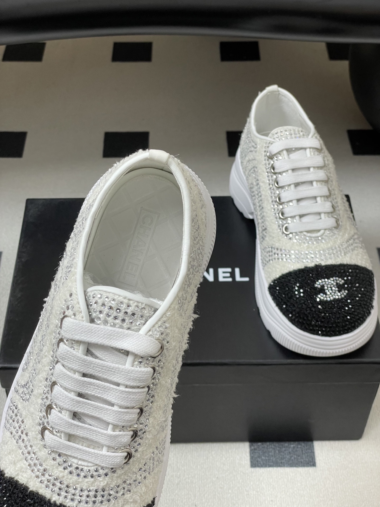 Luxury Rhinestone Tweed Platform Sneakers - Elegant White & Black