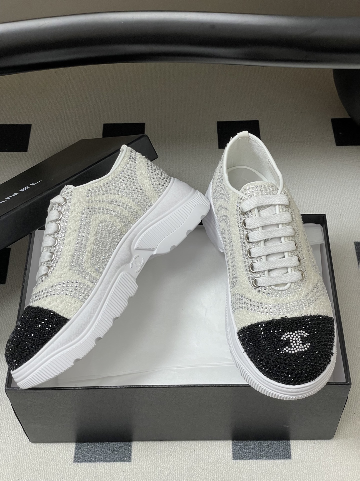 Luxury Rhinestone Tweed Platform Sneakers - Elegant White & Black
