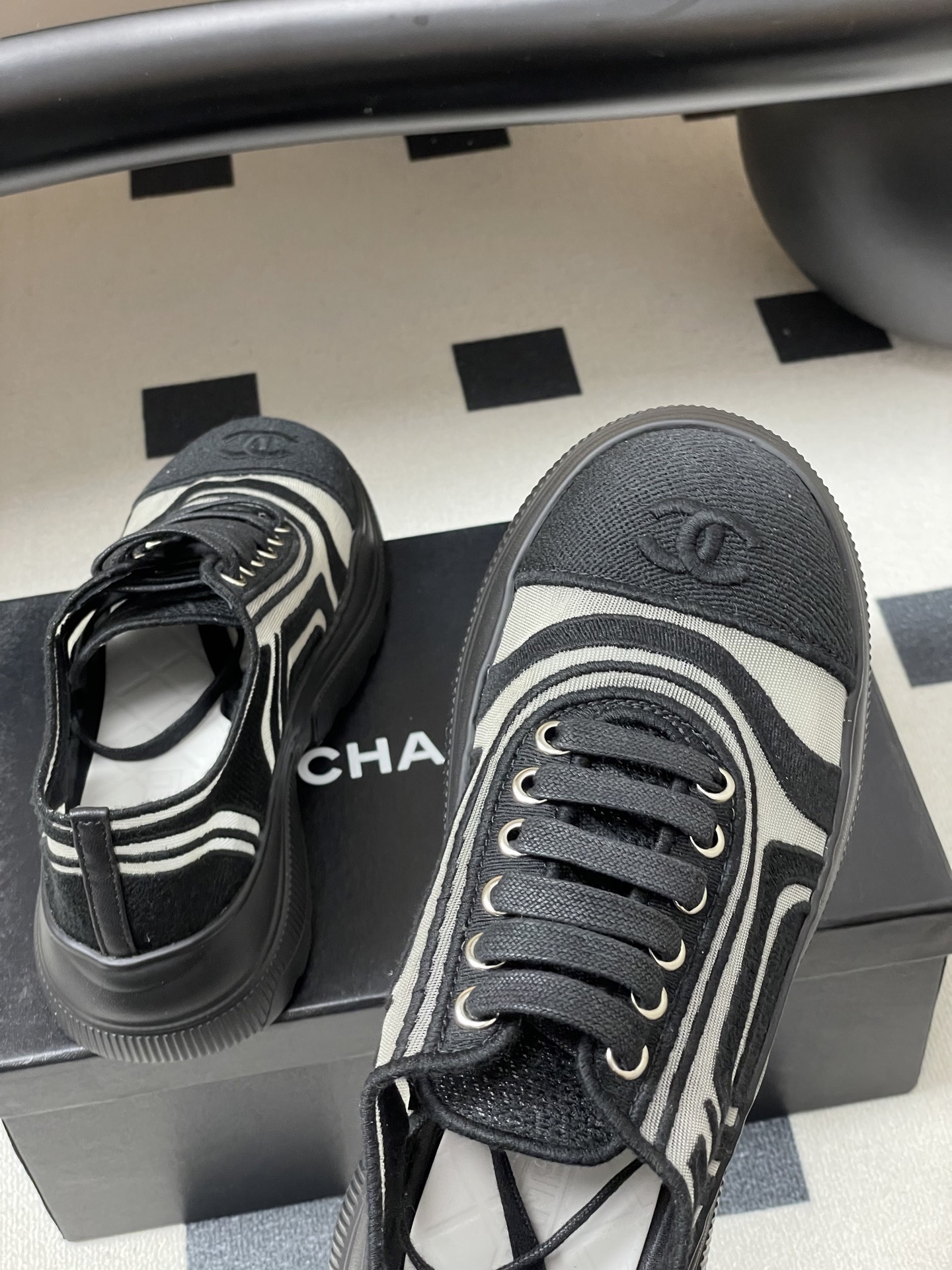 Chanel CC Logo Mesh Chunky Platform Sneakers - Black/Grey