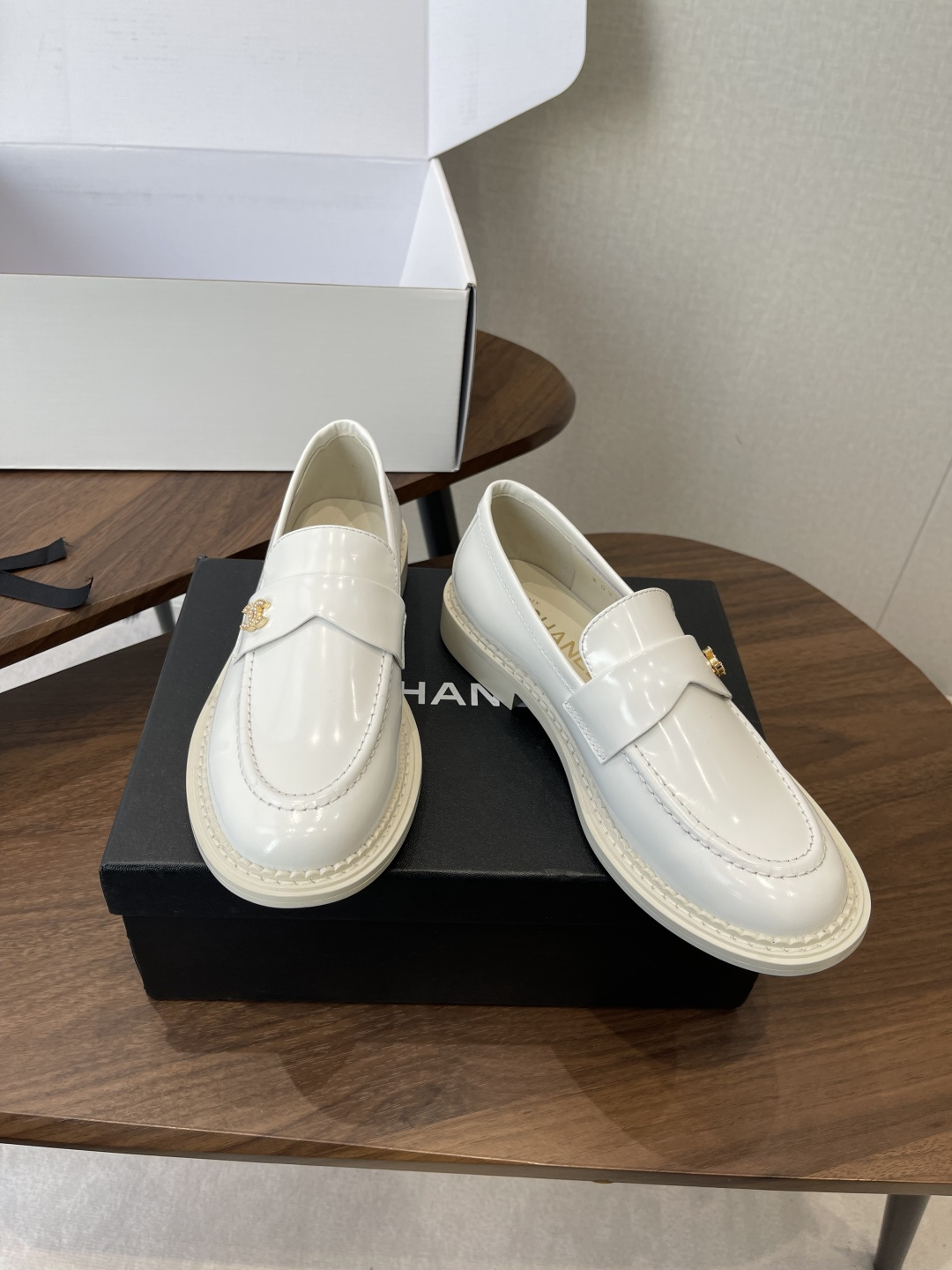 Luxury White Patent Leather Loafers with Gold Logo Hardware