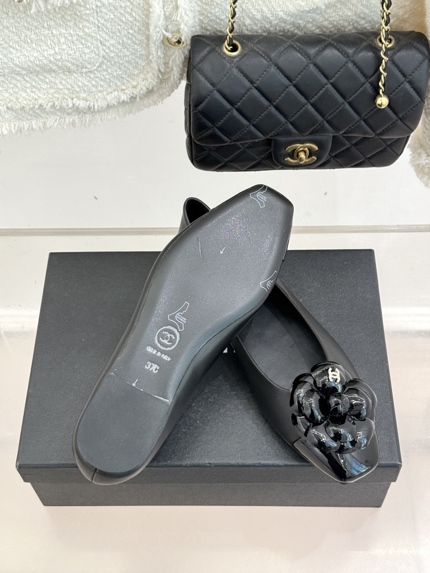 Chanel Black Lambskin Ballet Flats with Camellia Flower Detail