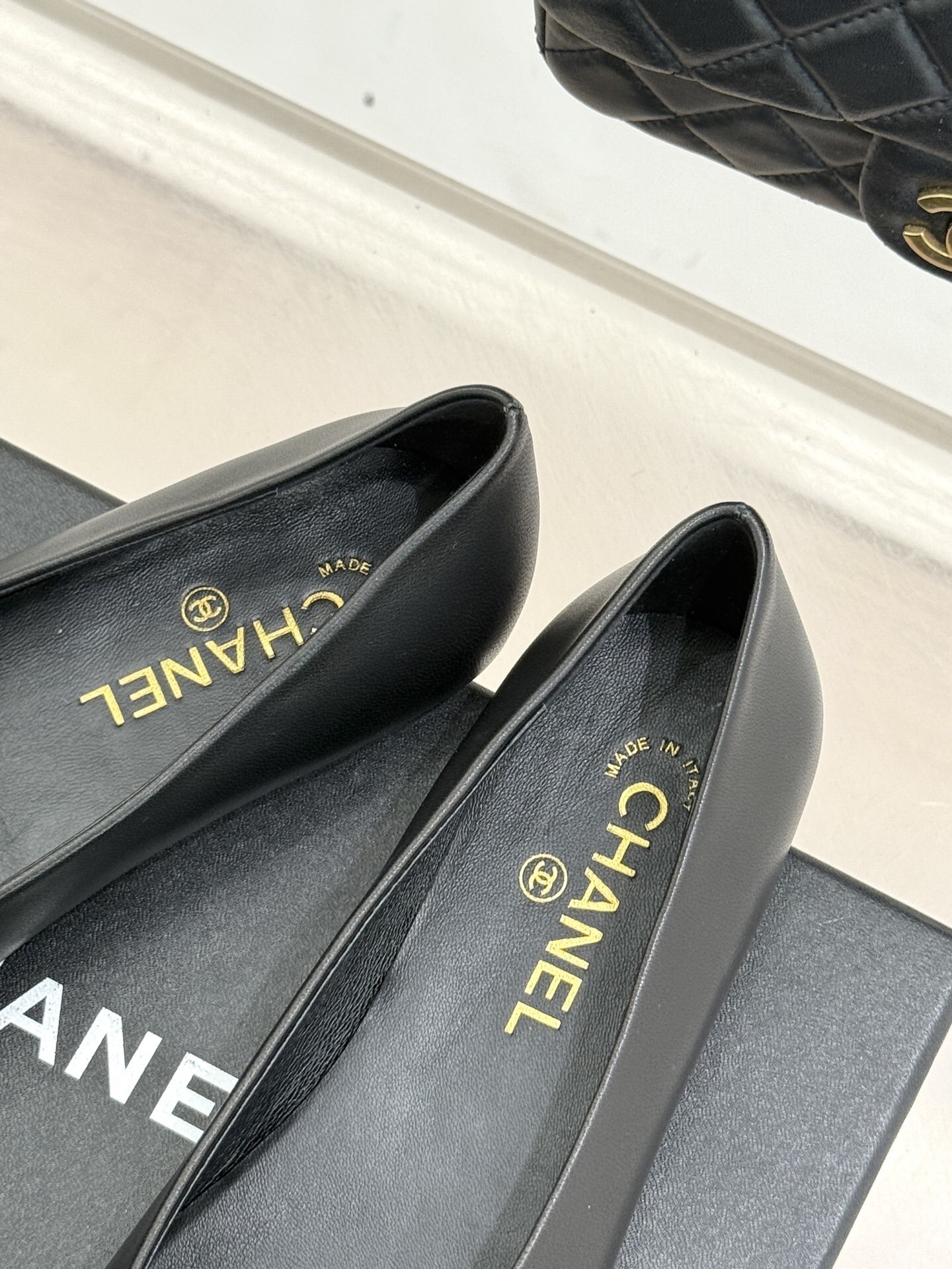 Chanel Black Lambskin Ballet Flats with Camellia Flower Detail