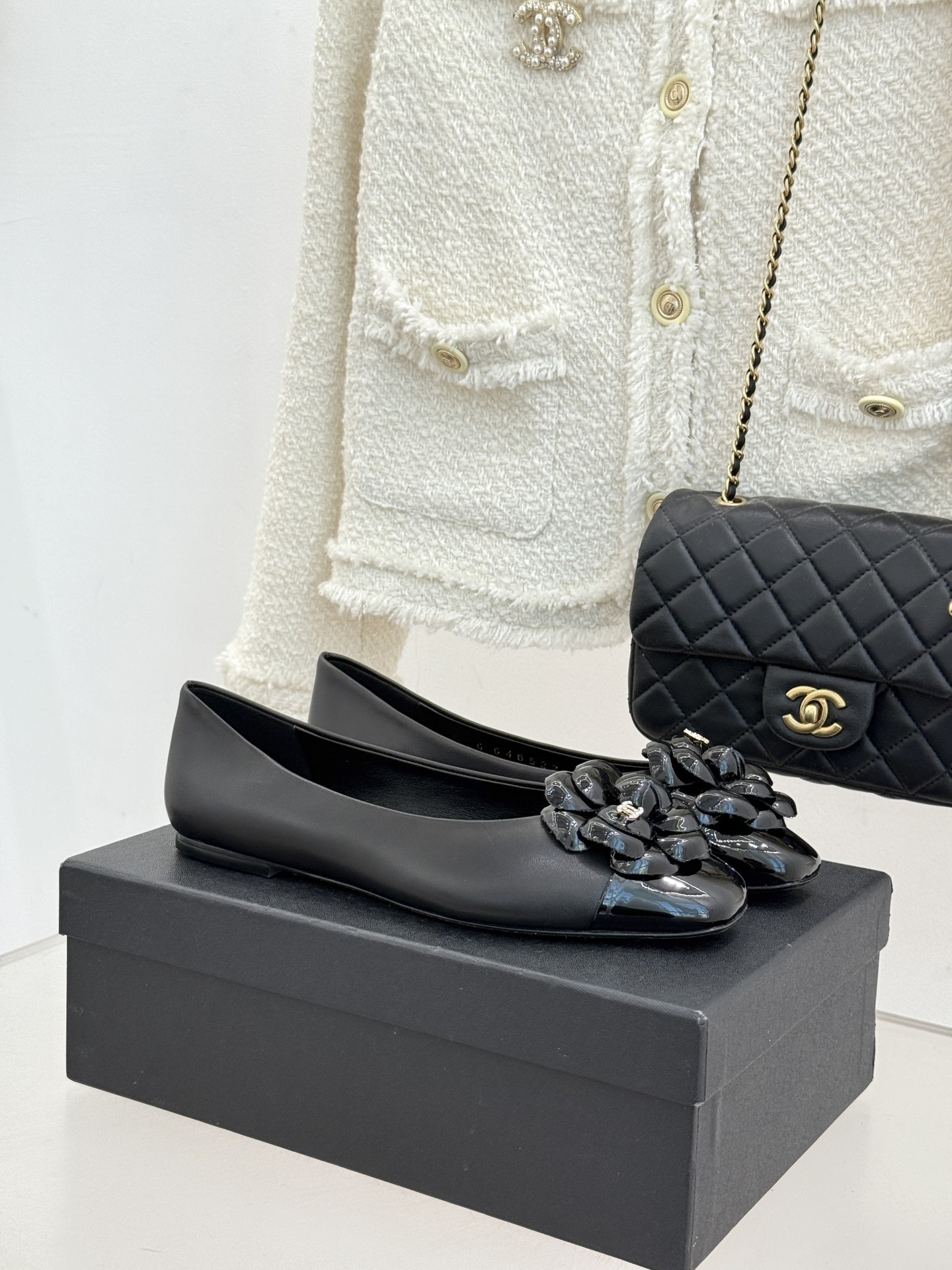 Chanel Black Lambskin Ballet Flats with Camellia Flower Detail