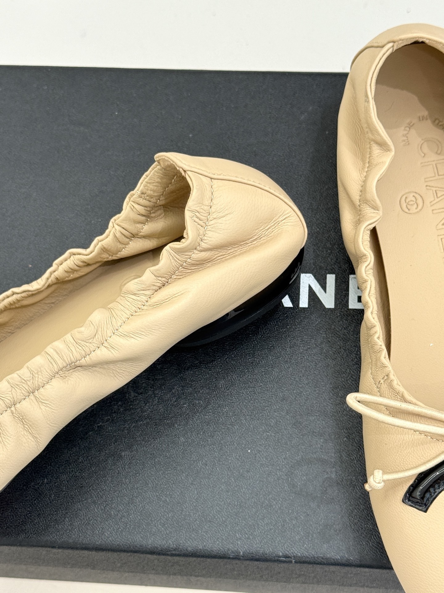 Chanel Lambskin Ballerina Flats - Beige & Black CC Logo