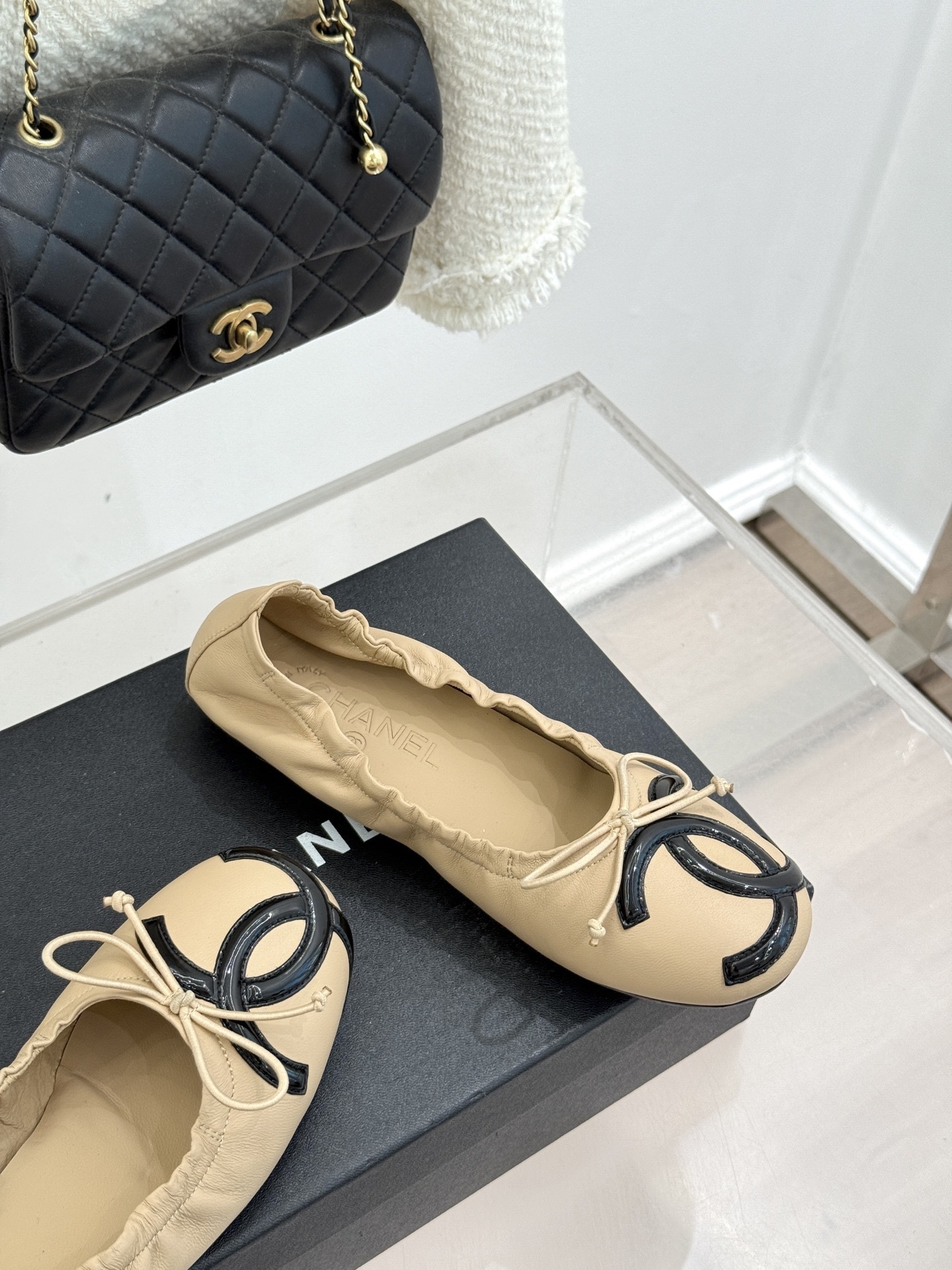 Chanel Lambskin Ballerina Flats - Beige & Black CC Logo
