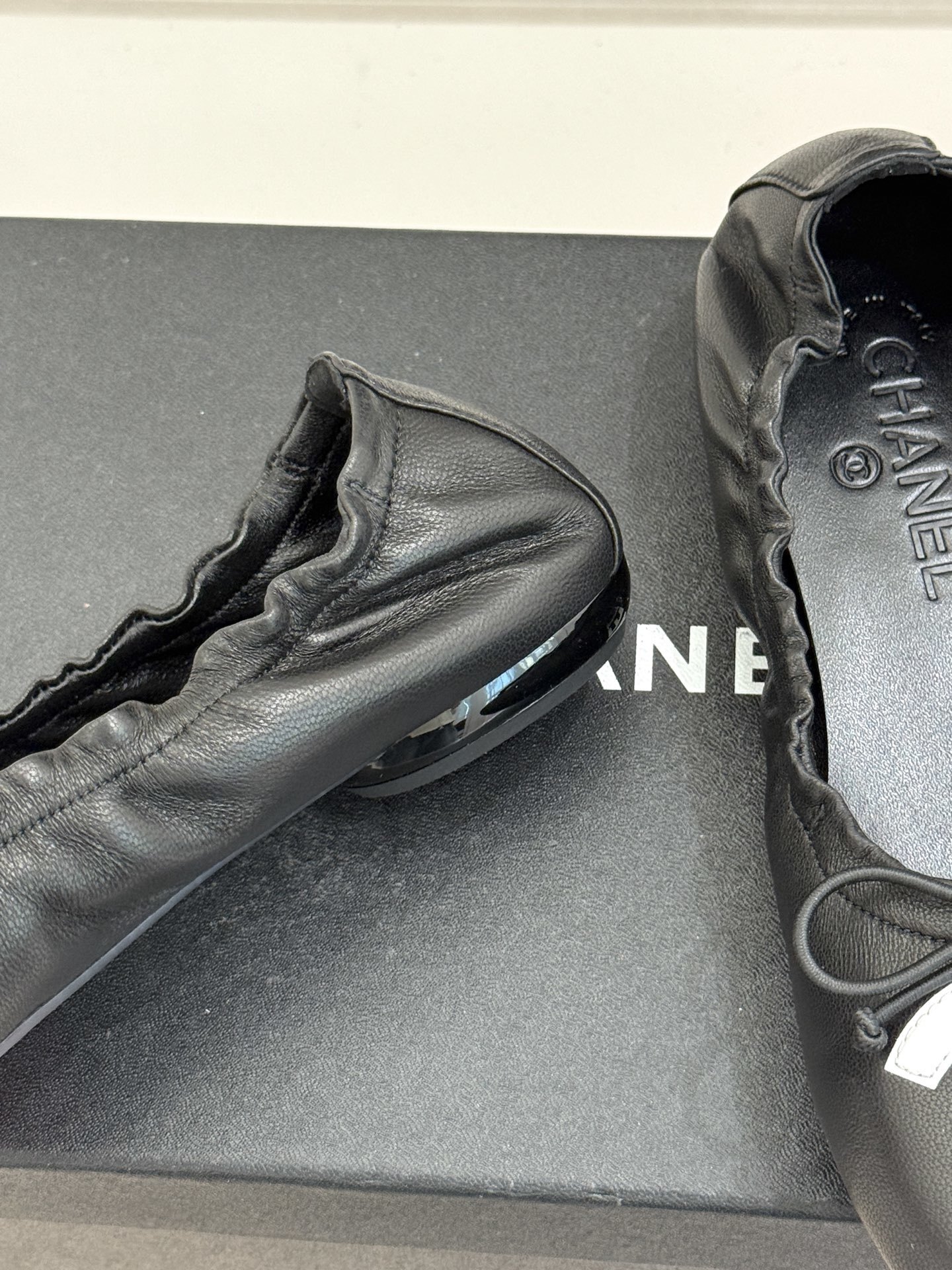 Chanel Black Leather Ballerina Flats with White CC Logo