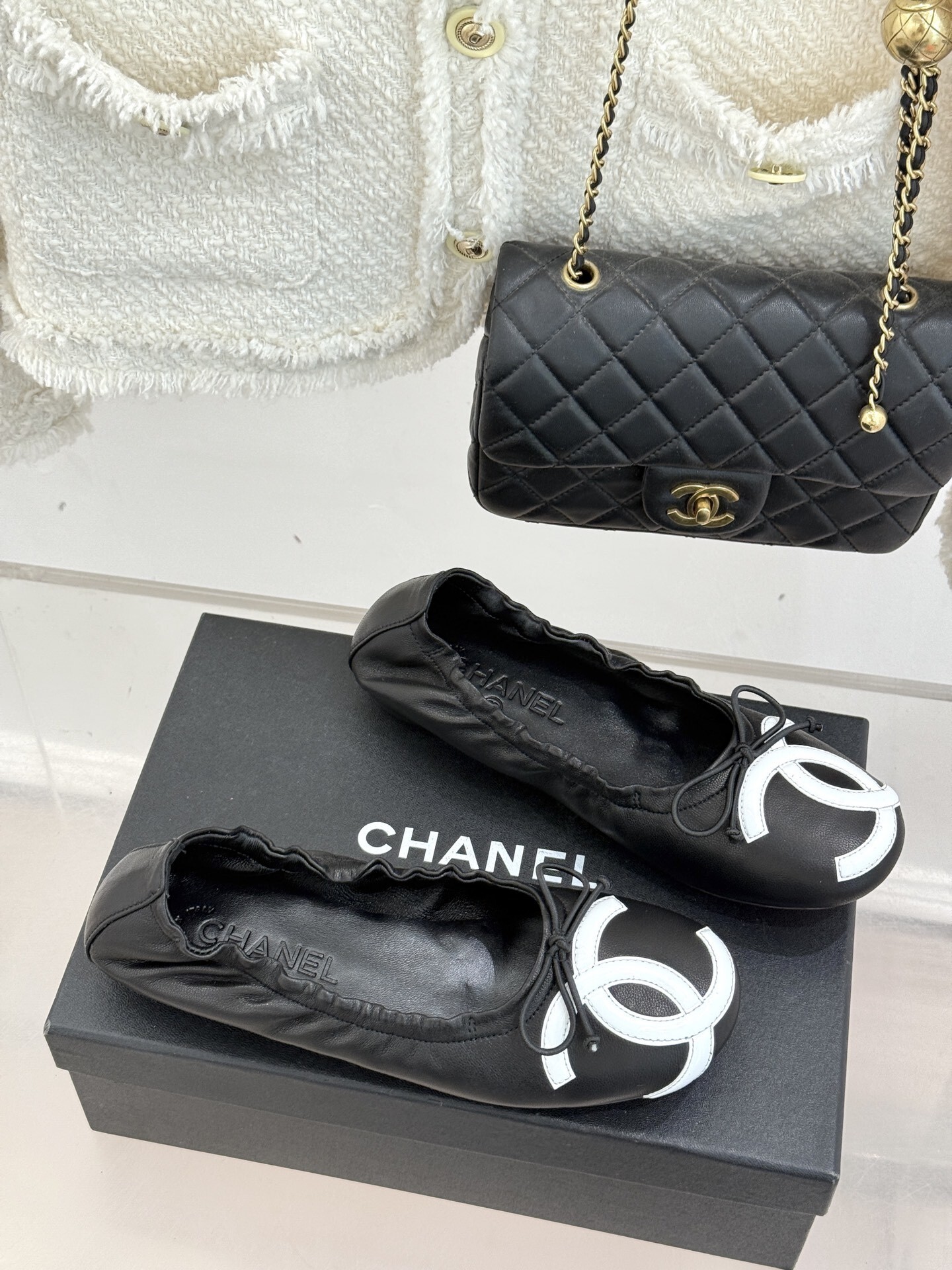 Chanel Black Leather Ballerina Flats with White CC Logo