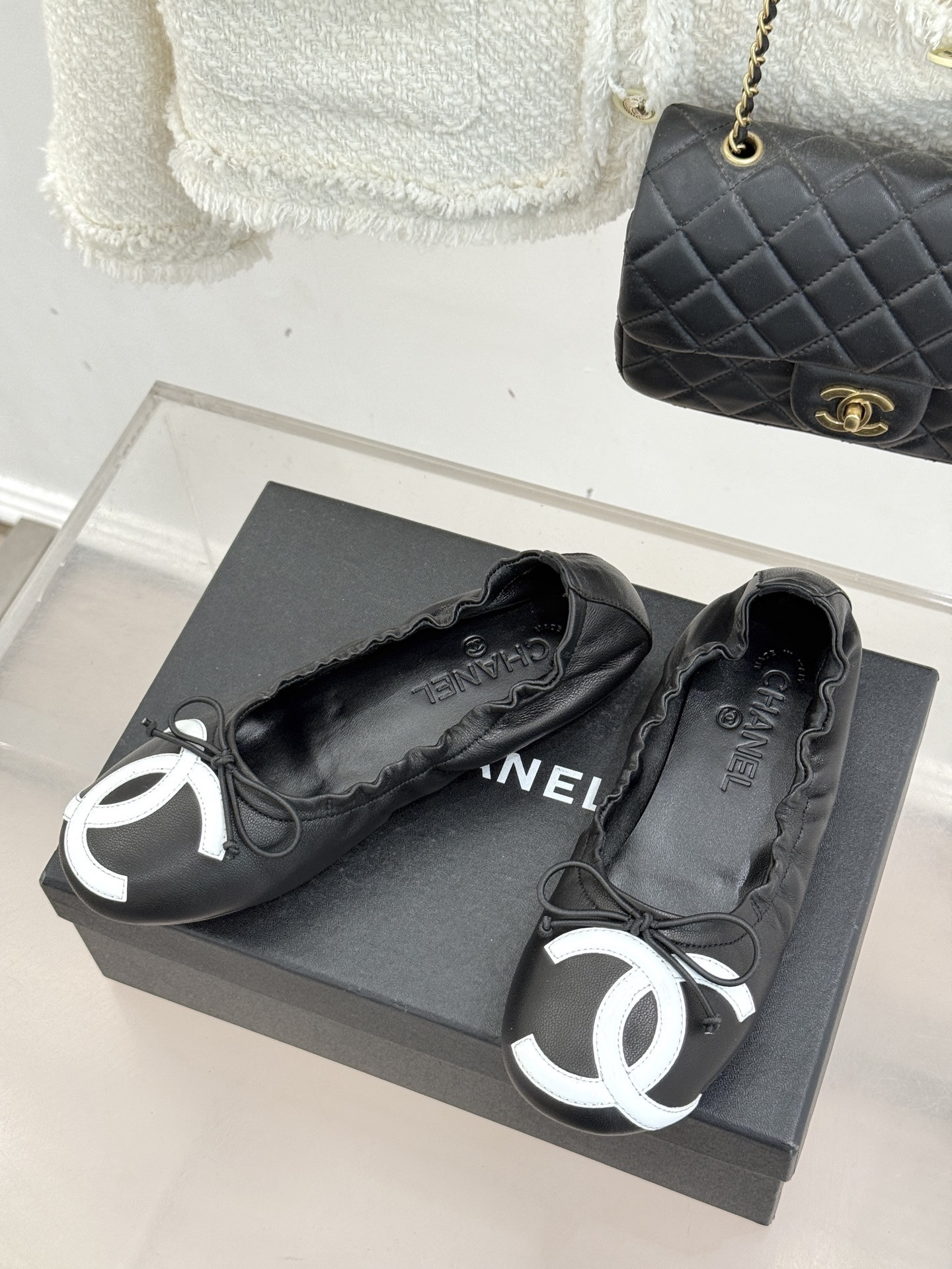 Chanel Black Leather Ballerina Flats with White CC Logo