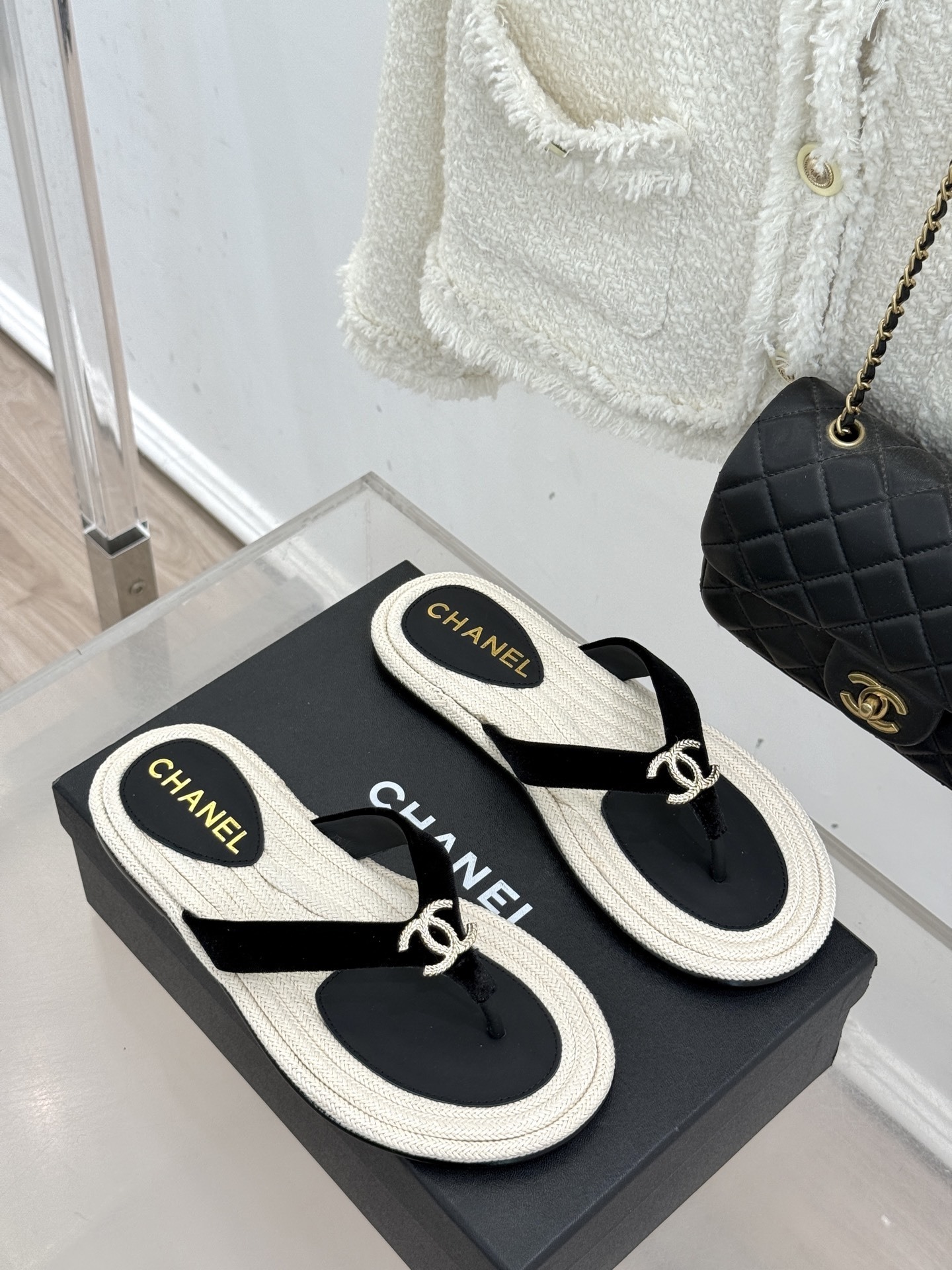 Chanel Luxury Velvet Thong Sandals - Black & Beige CC Logo Flip-Flops