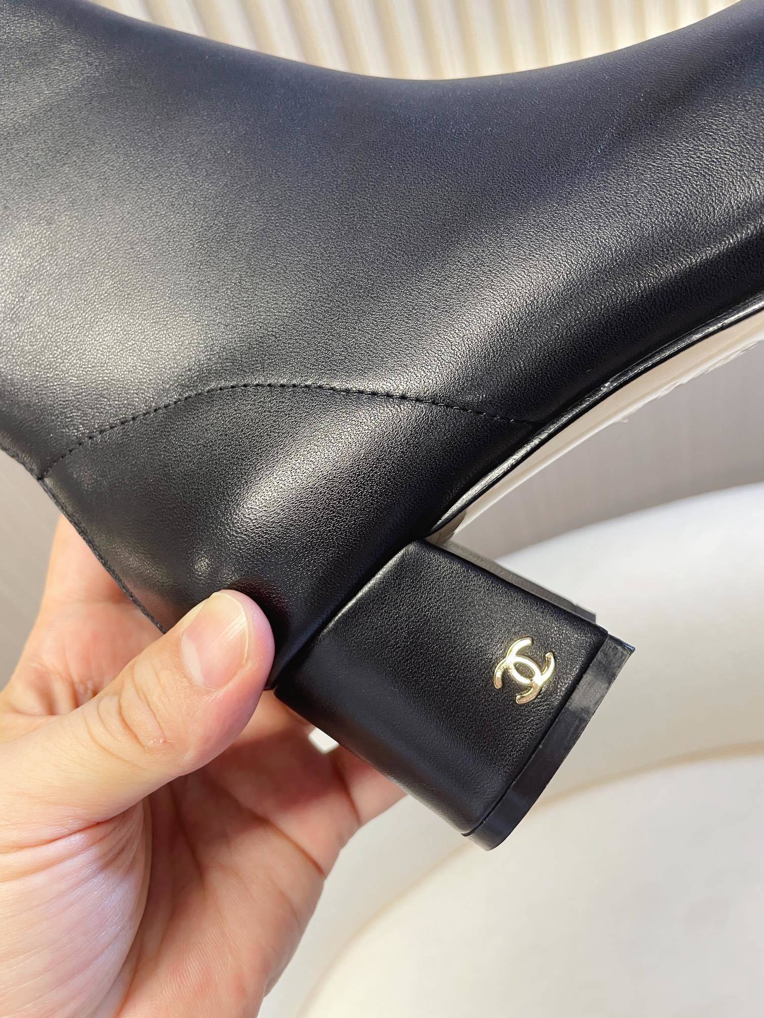 Chanel Black Leather Ankle Boots with Gold Chain Detail