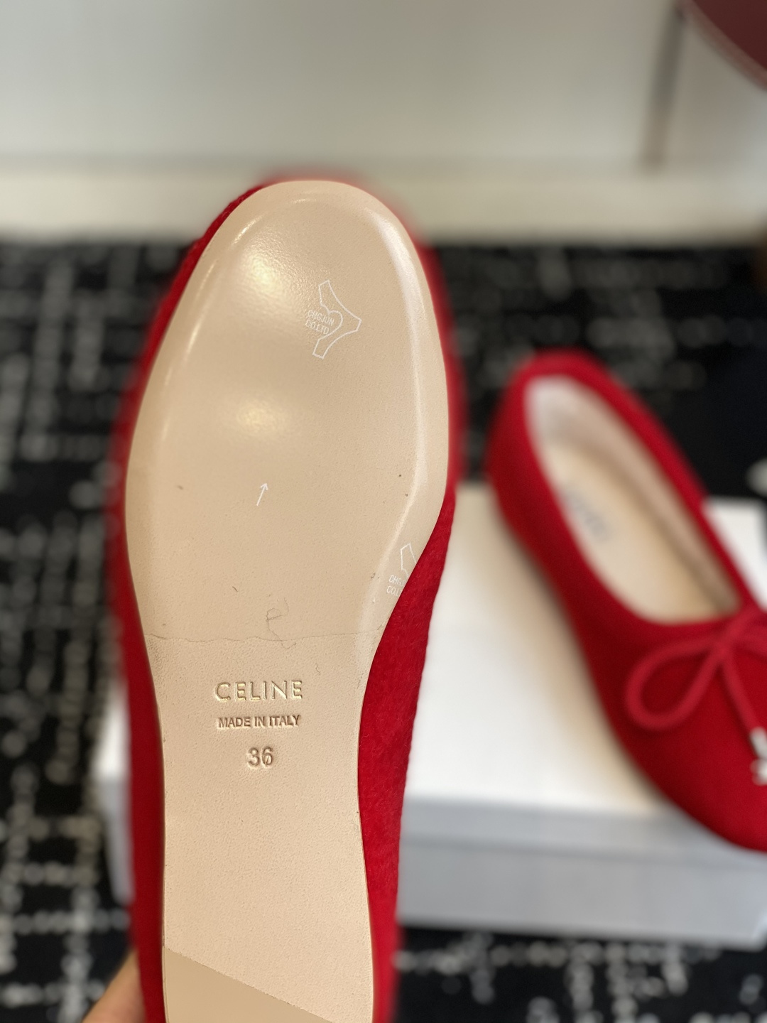Luxury Red Fuzzy Ballet Flats with Warm Shearling Lining & Bow