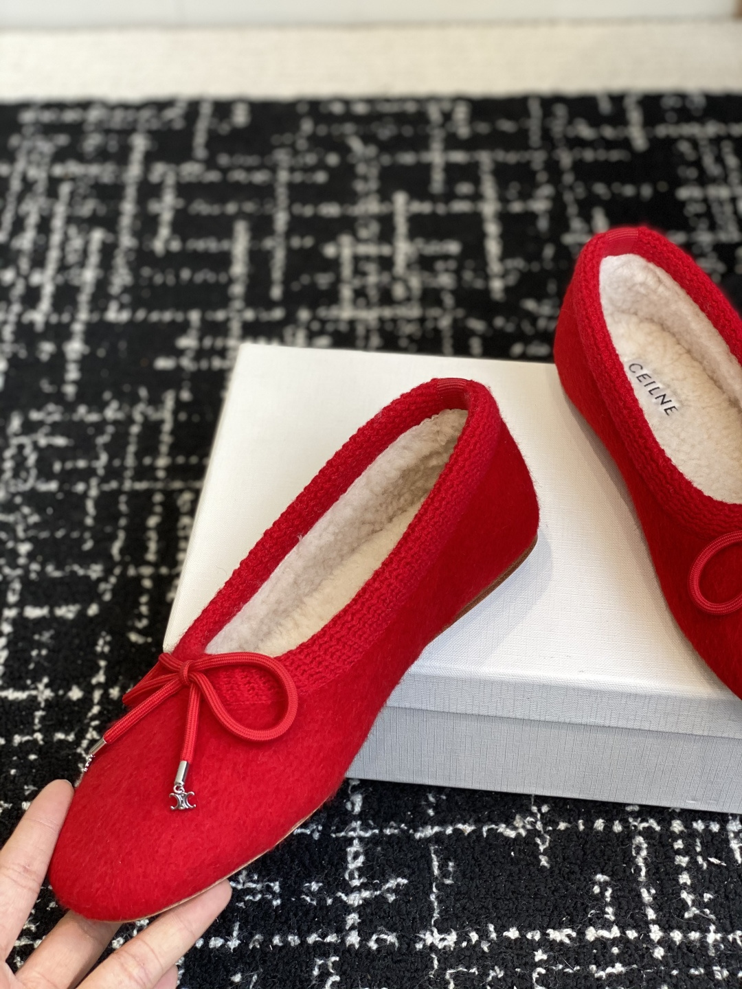 Luxury Red Fuzzy Ballet Flats with Warm Shearling Lining & Bow