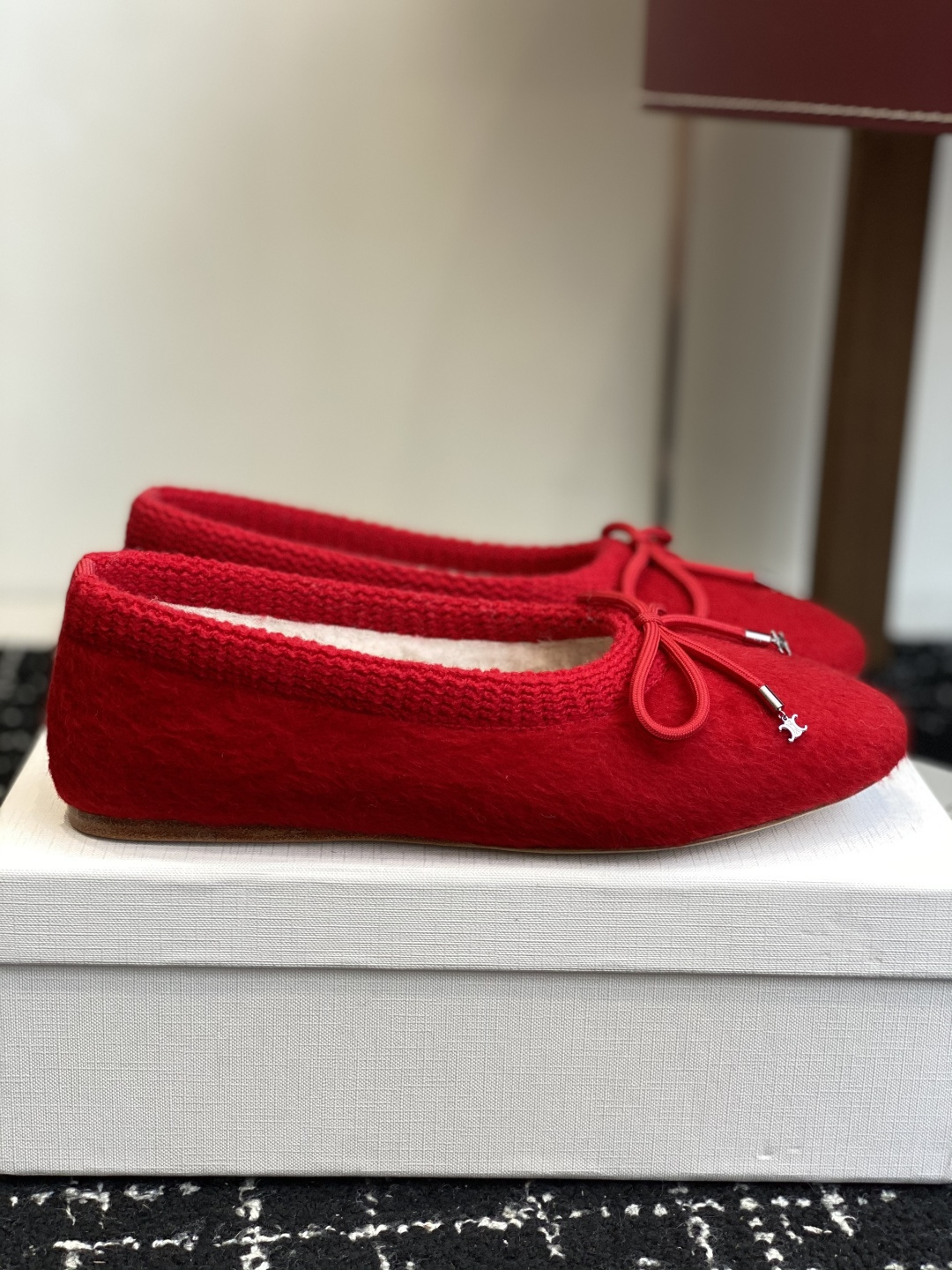 Luxury Red Fuzzy Ballet Flats with Warm Shearling Lining & Bow