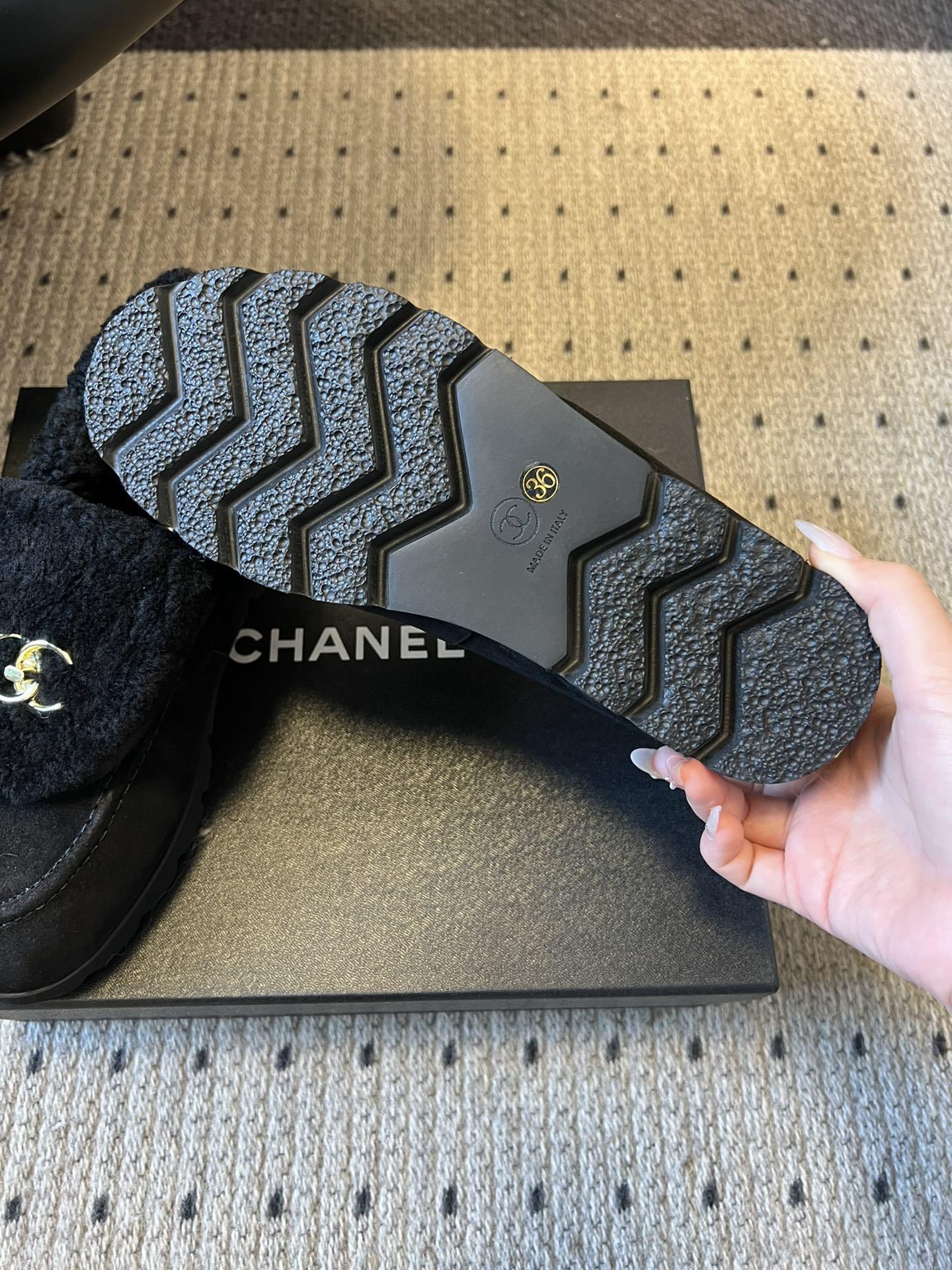 Chanel Black Shearling Suede Loafers - Gold CC Logo Luxury Shoes