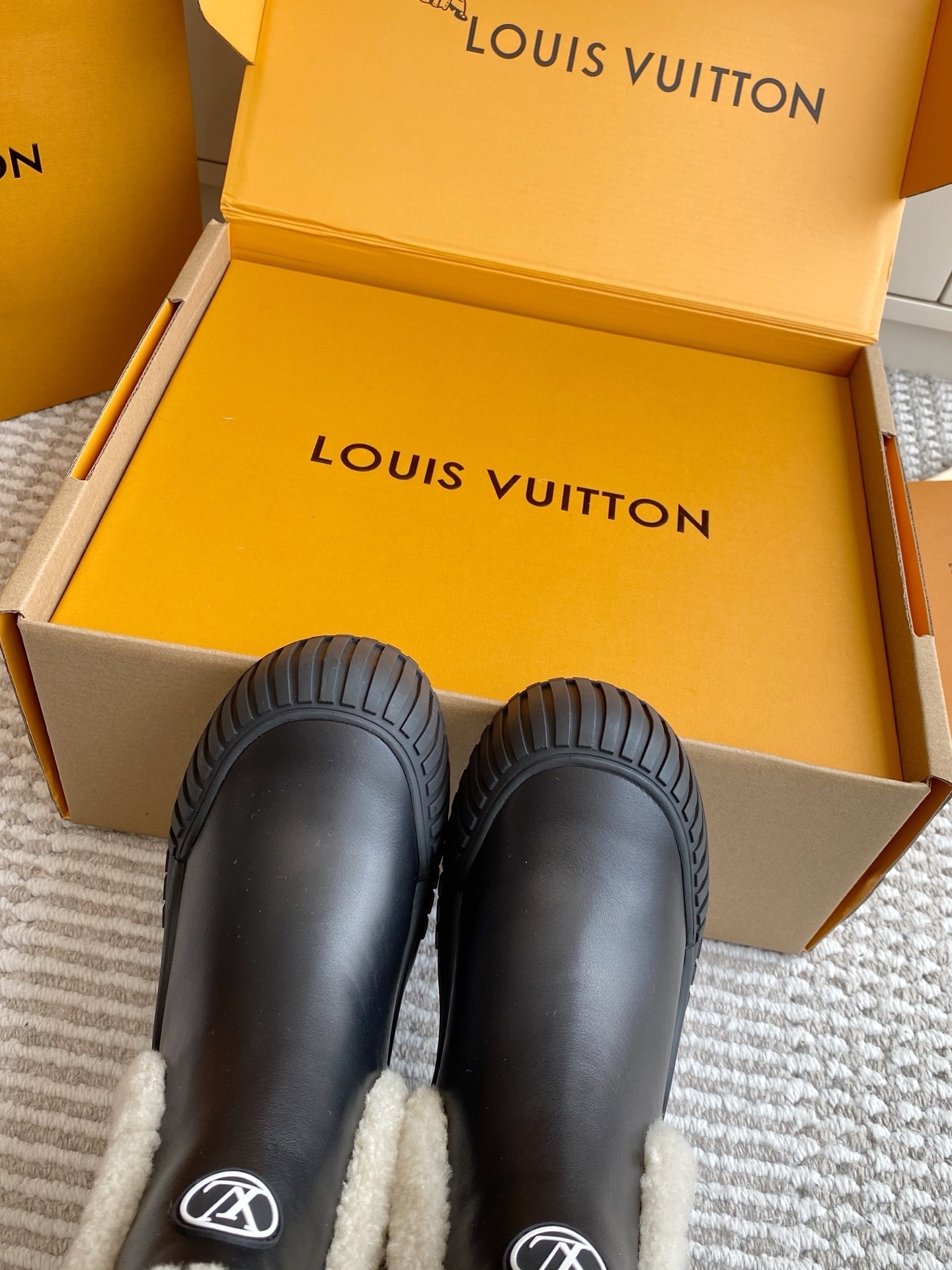 Louis Vuitton Black Shearling Lined Winter Boots for Women