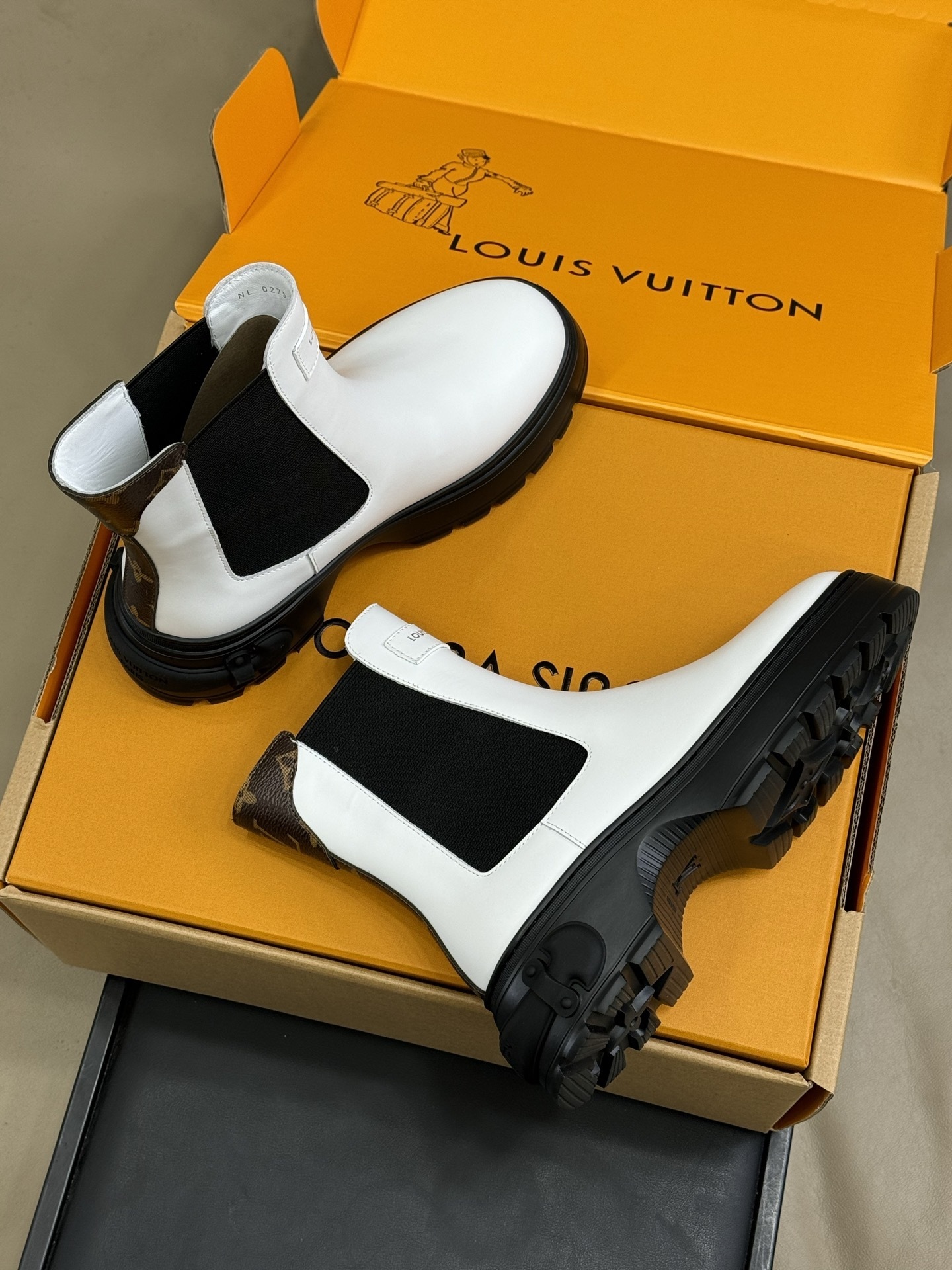 Louis Vuitton White Leather Monogram Chelsea Boots - Luxury Style