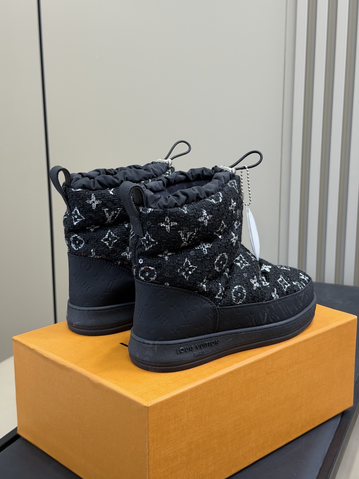 Louis Vuitton Black Monogram Tweed Pillow Comfort Snow Boots