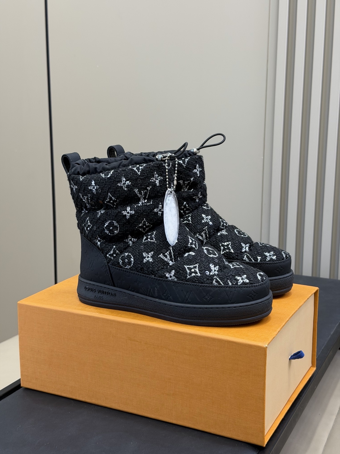 Louis Vuitton Black Monogram Tweed Pillow Comfort Snow Boots