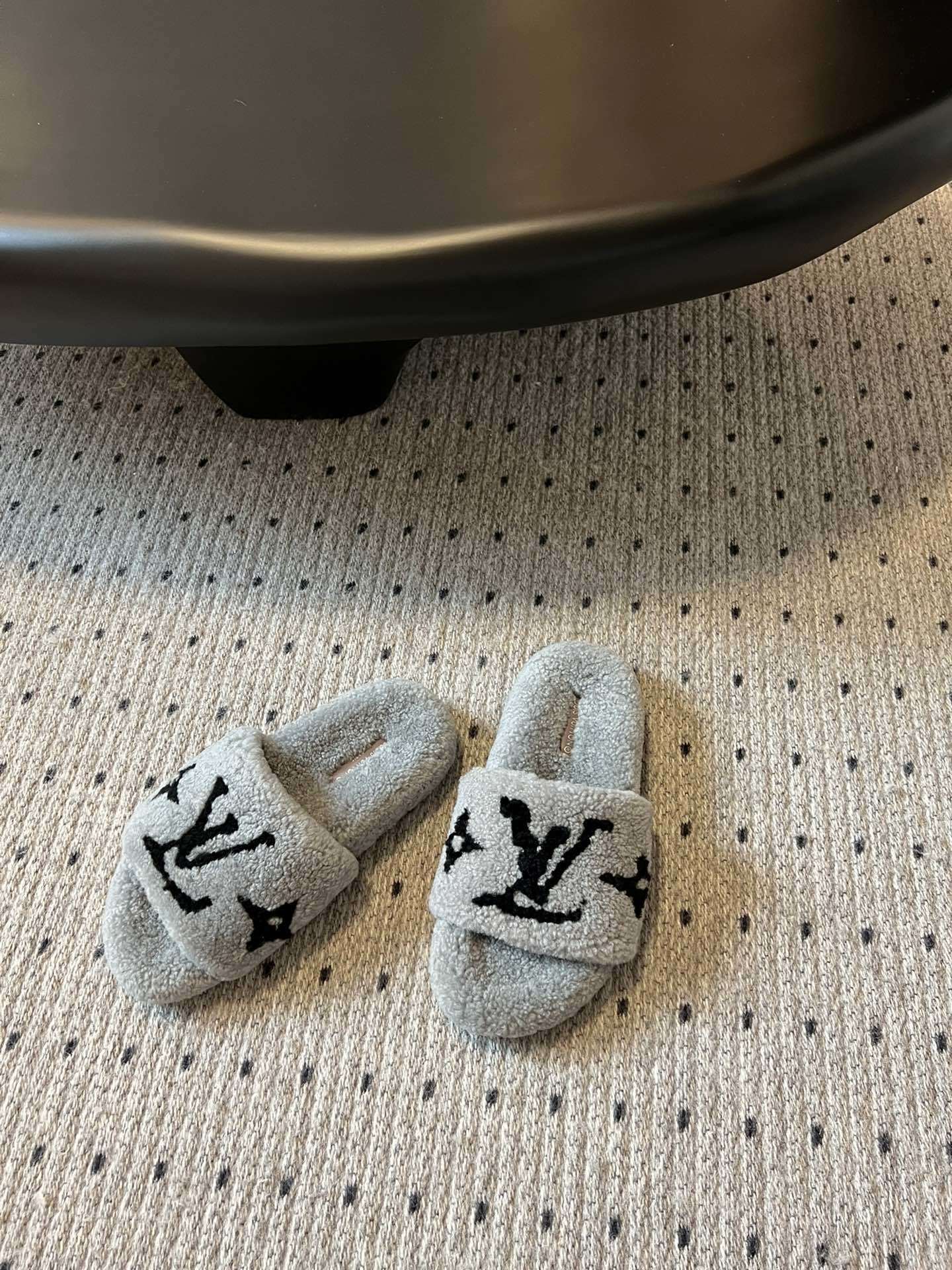 Louis Vuitton Monogram Fluffy Shearling Slides - Grey Luxury Mules