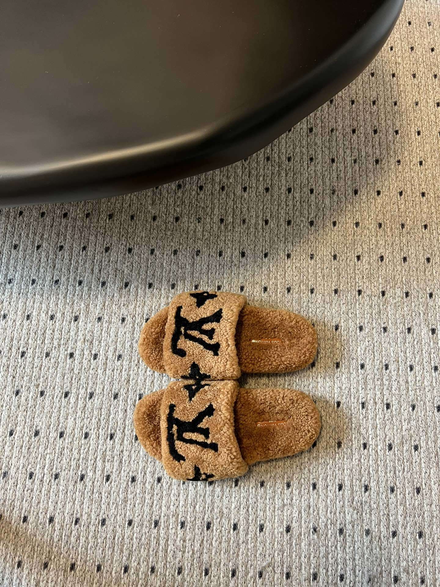 Louis Vuitton LV Monogram Shearling Slippers - Cognac Brown
