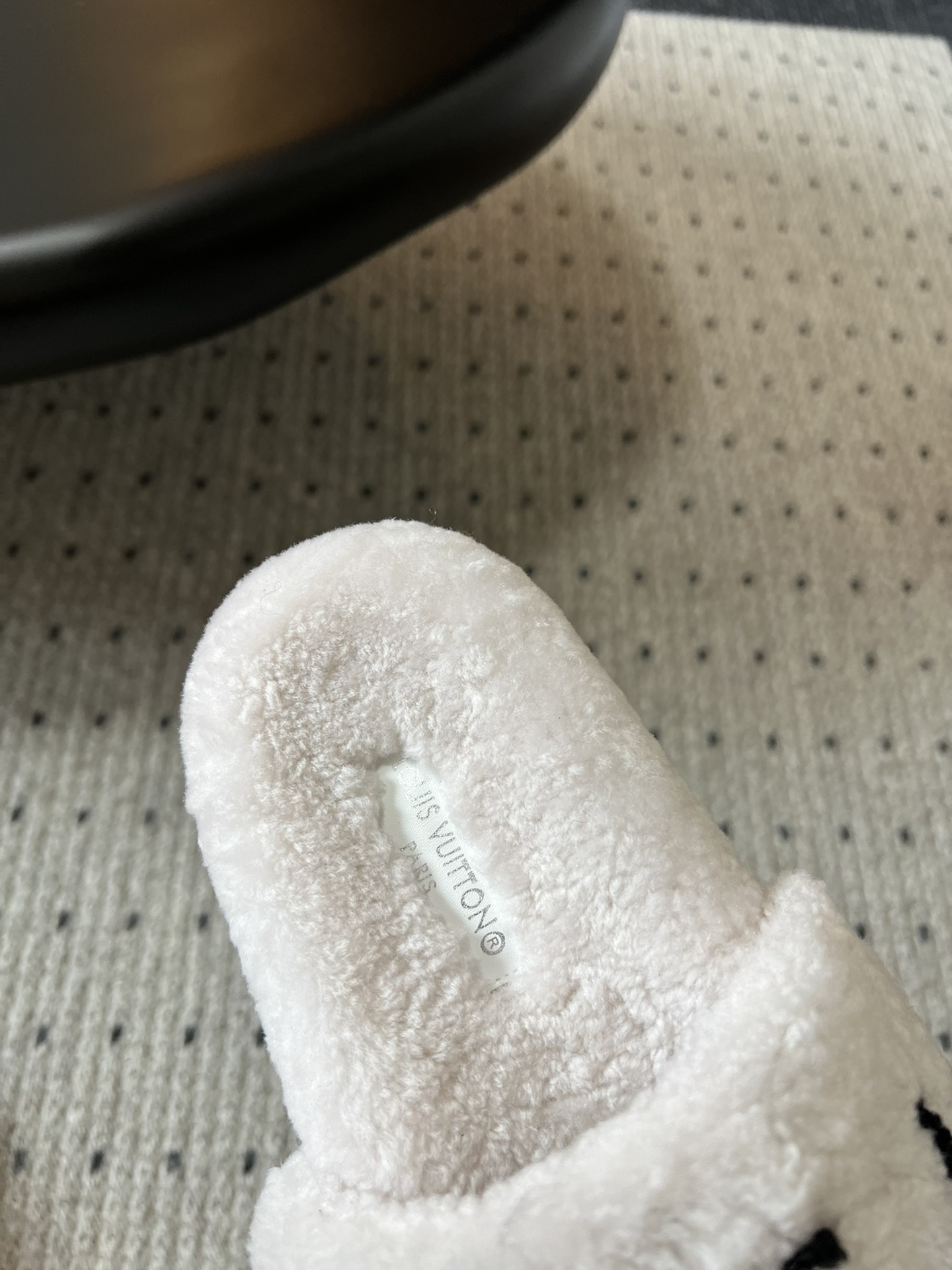 Louis Vuitton Shearling Paseo Flat Comfort Slides Slippers