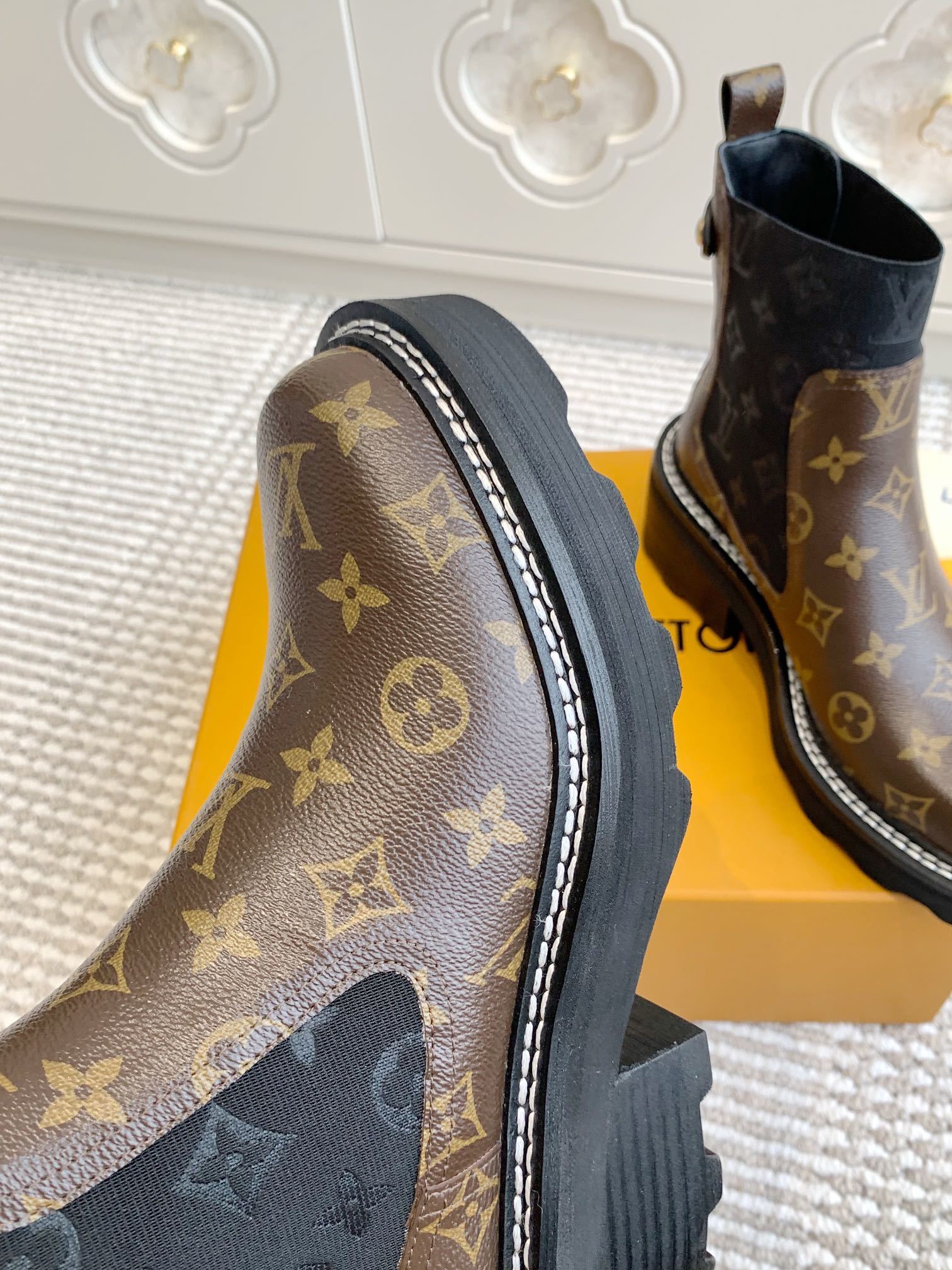 Louis Vuitton Territory Flat Ankle Boots Monogram Canvas