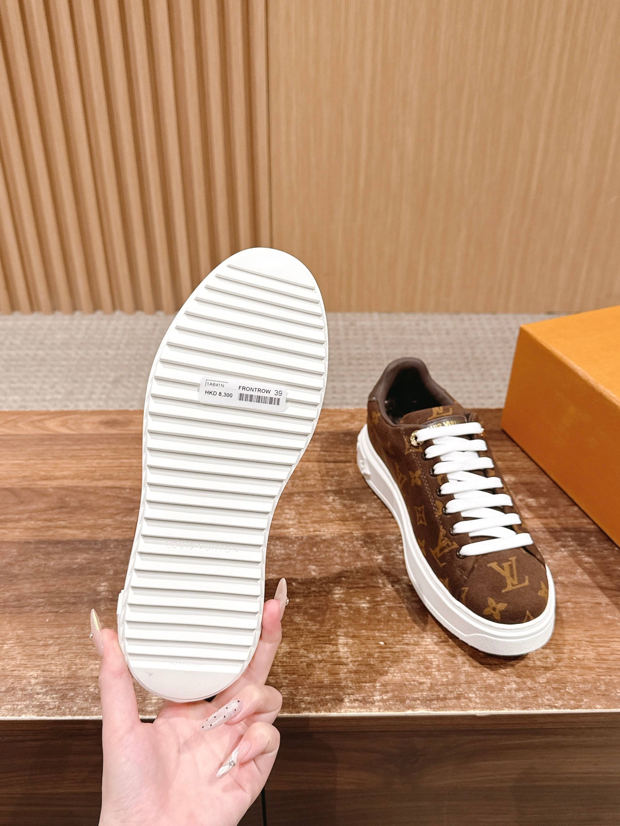 Louis Vuitton Monogram Canvas Low-Top Luxury Sneakers