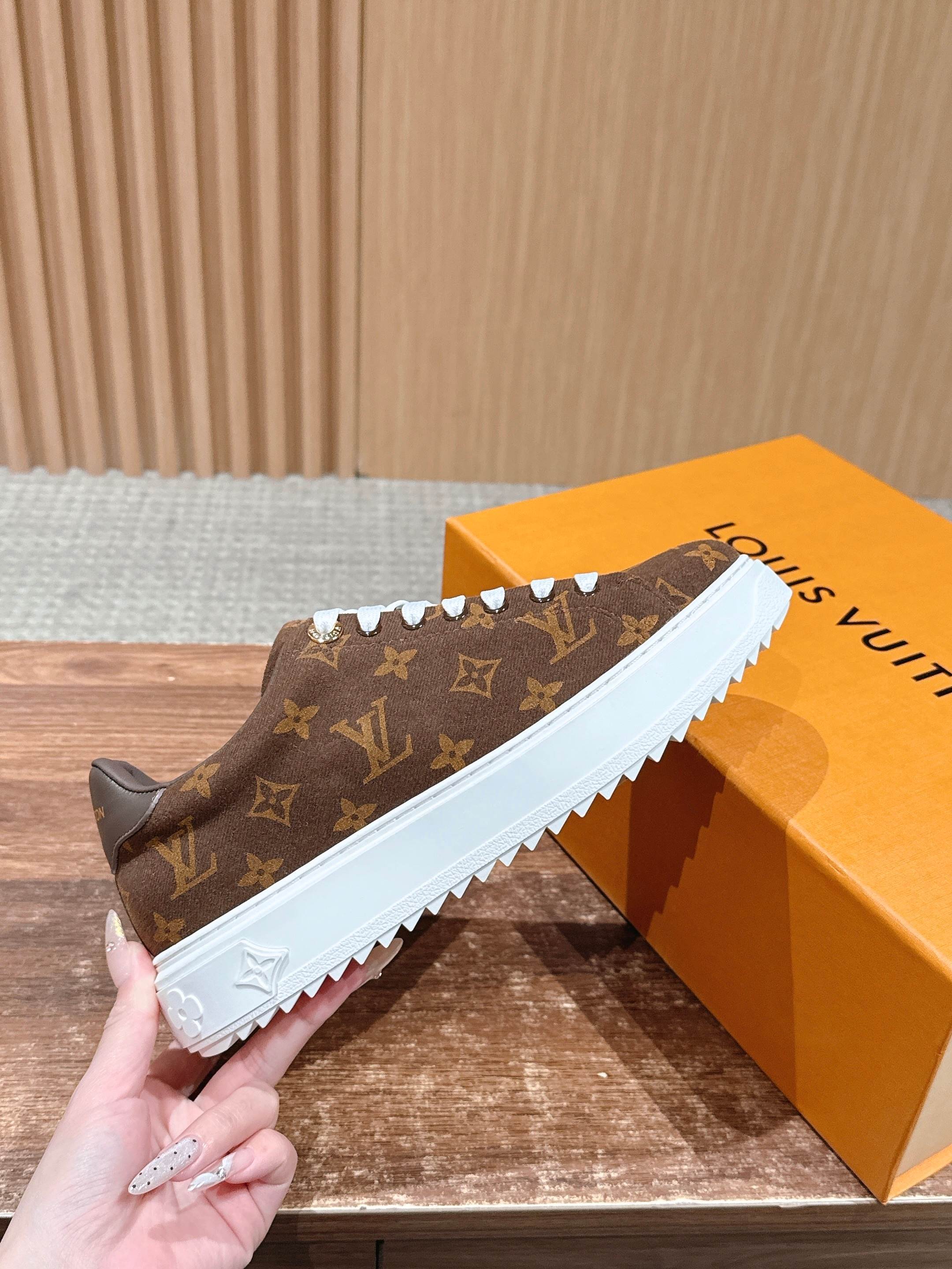 Louis Vuitton Monogram Canvas Low-Top Luxury Sneakers