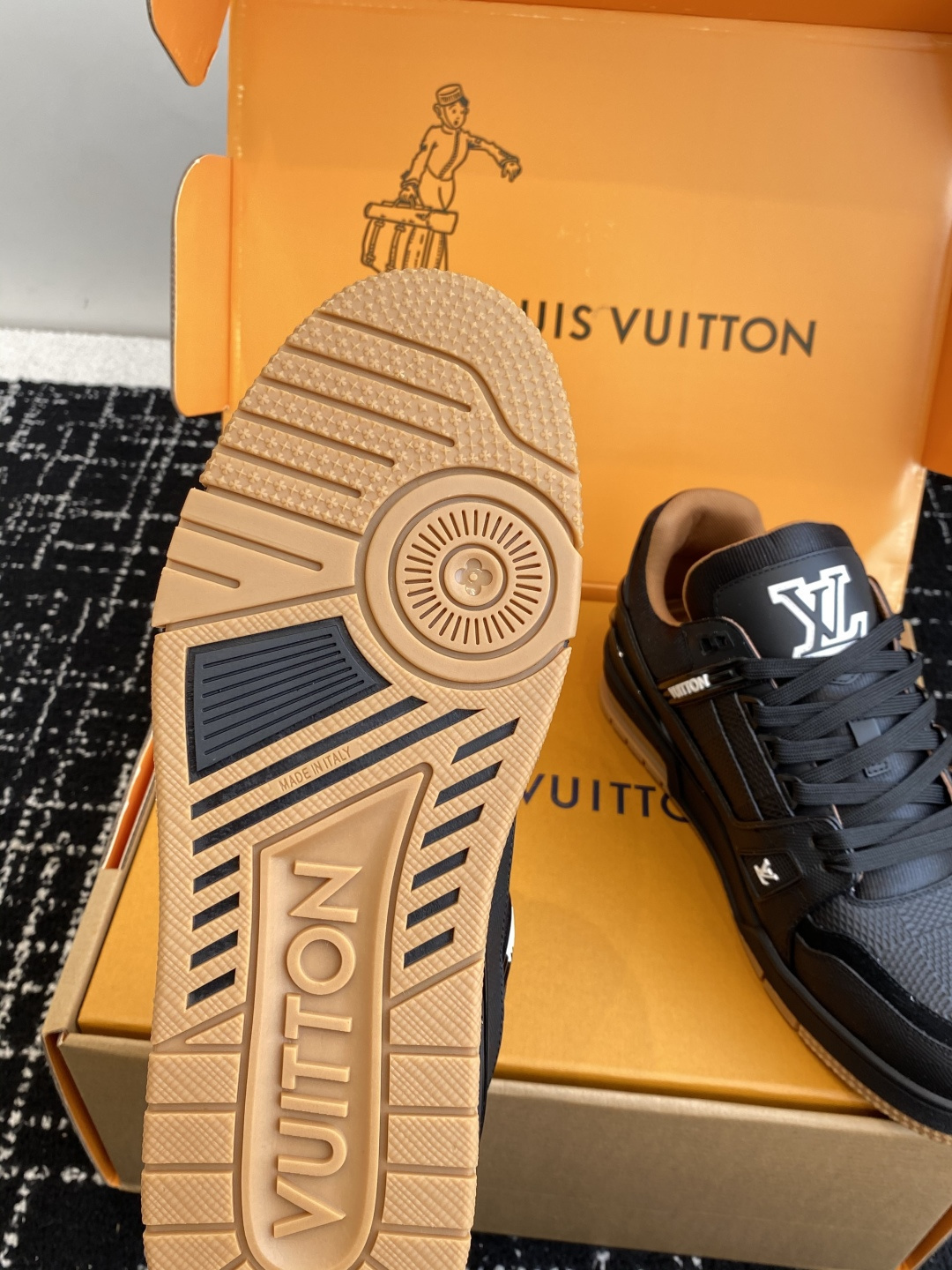 Louis Vuitton LV Trainer Sneakers - Black Leather with Gum Sole
