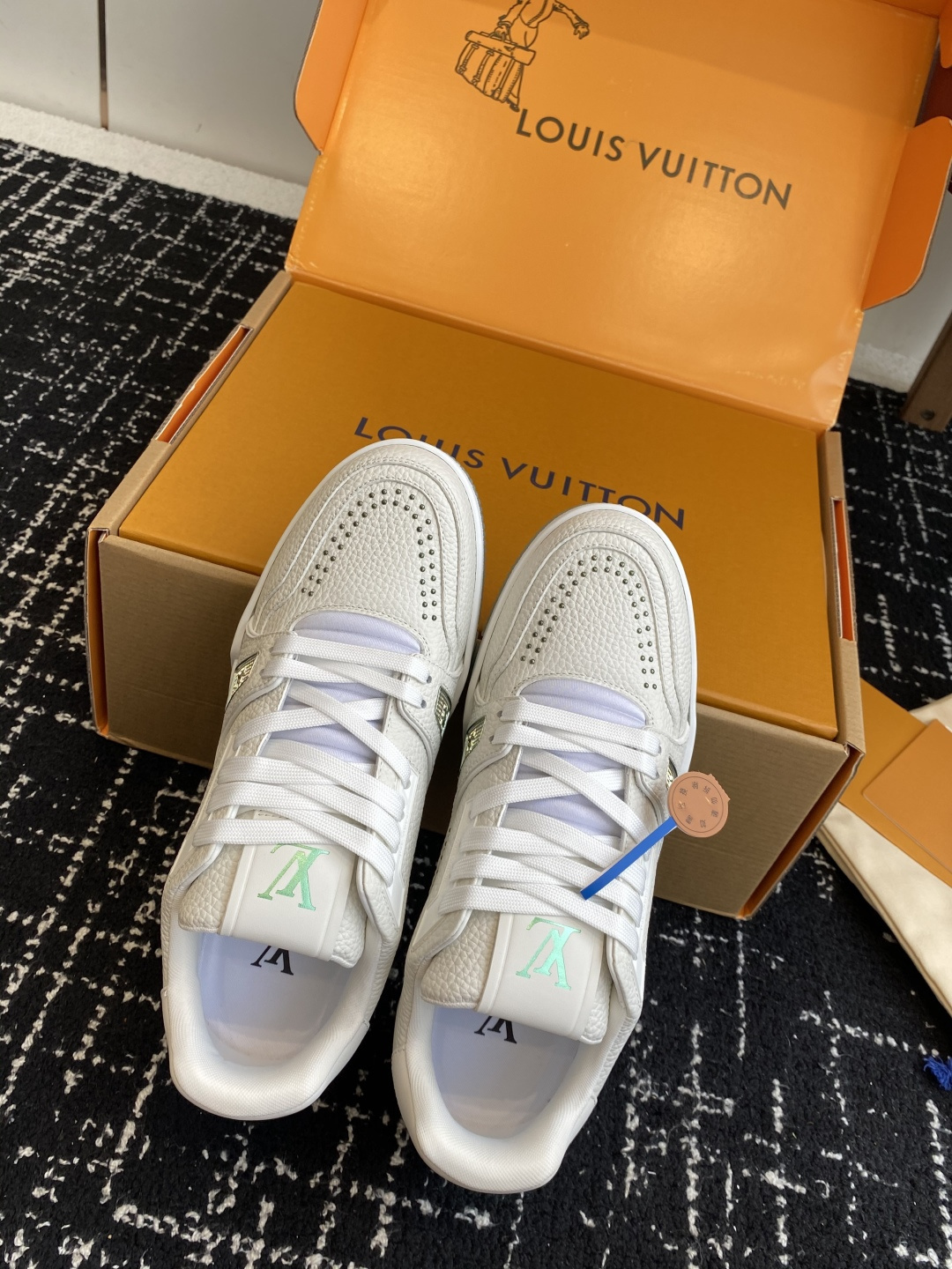Louis Vuitton LV Trainer Sneakers - White Pebbled Leather & Green