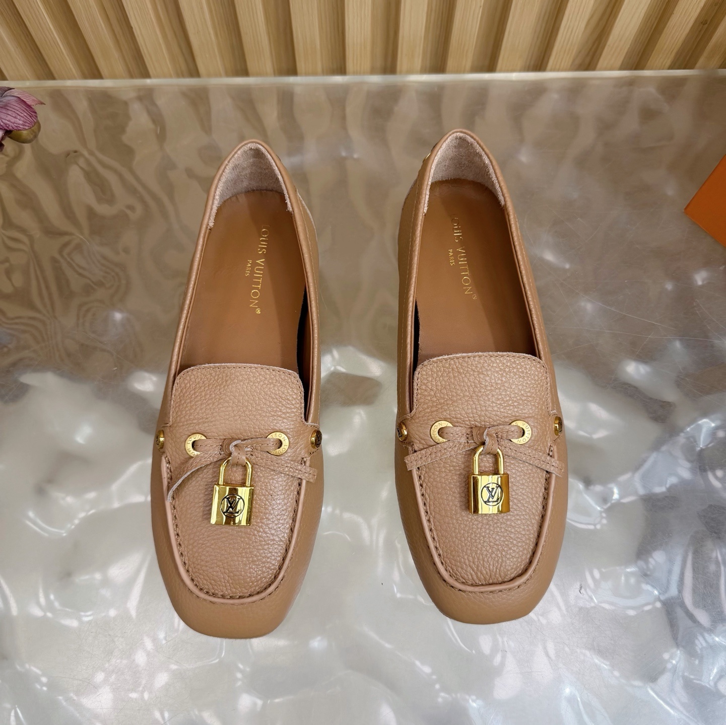 Louis Vuitton Gloria Flat Loafers in Beige Grained Leather
