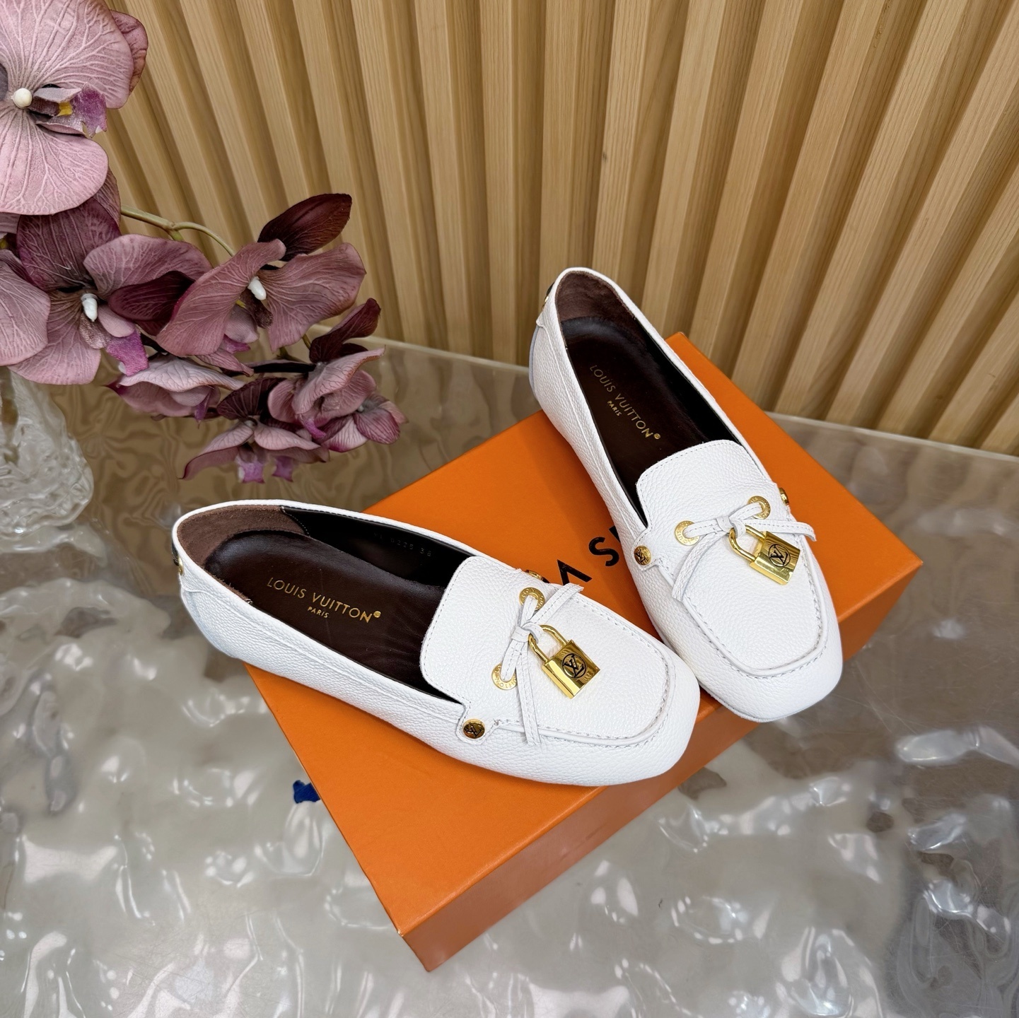Louis Vuitton White Grained Leather Loafers with Gold Padlock