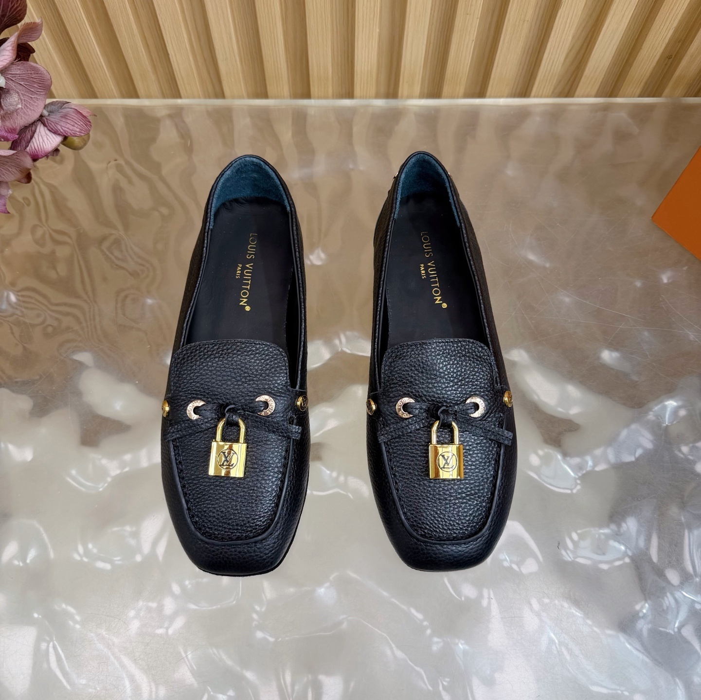 Louis Vuitton Women's Black Grained Leather Gloria Loafers