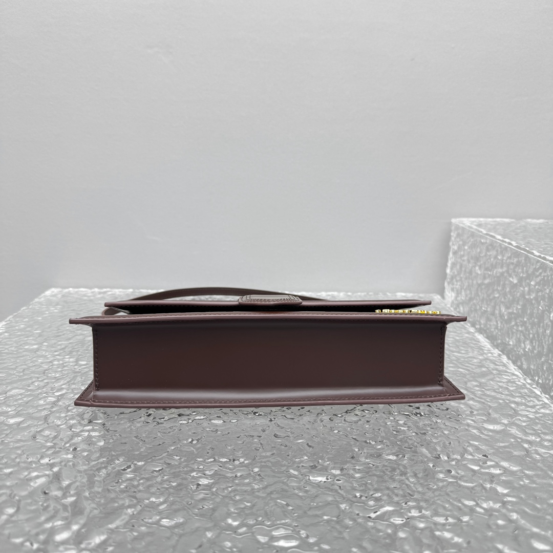 Jacquemus Le Bambino Long Shoulder Bag | Brown