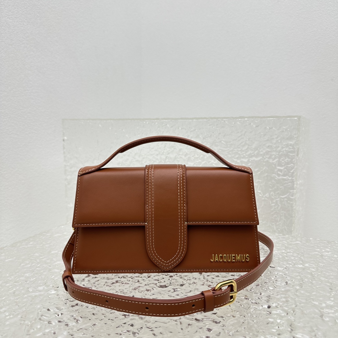 Jacquemus Le Bambino Mini Leather Bag In Brown |