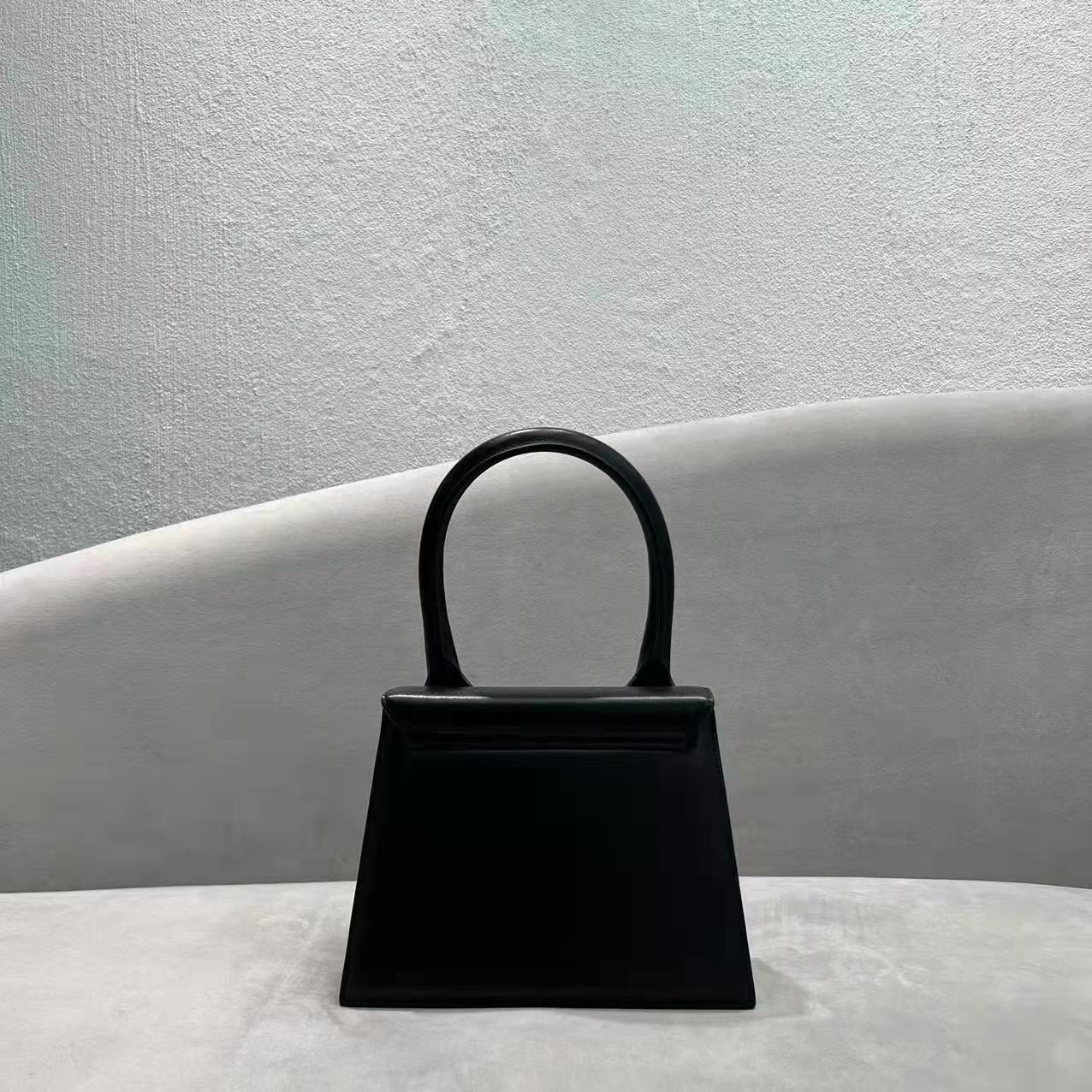 JACQUEMUS LE CHIQUITO HOMME BLACK/GOLD – Blank