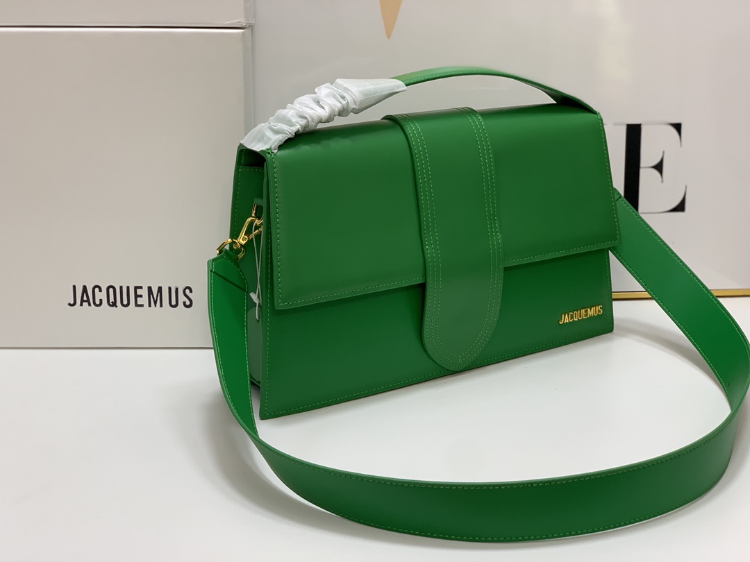 JACQUEMUS LE GRAND BAMBINO green