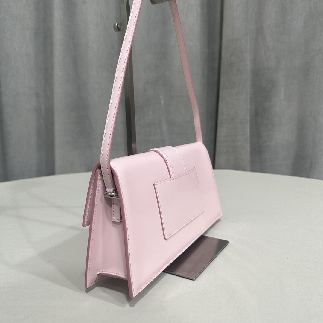 JACQUEMUS LE GRAND BAMBINO LONG PALE PINK –