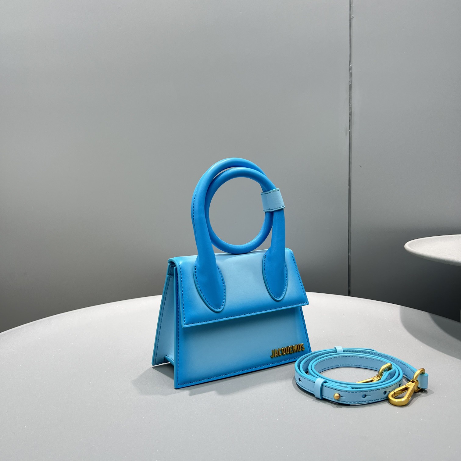 JACQUEMUS Smooth Calfskin Le Chiquito Noeud Blue