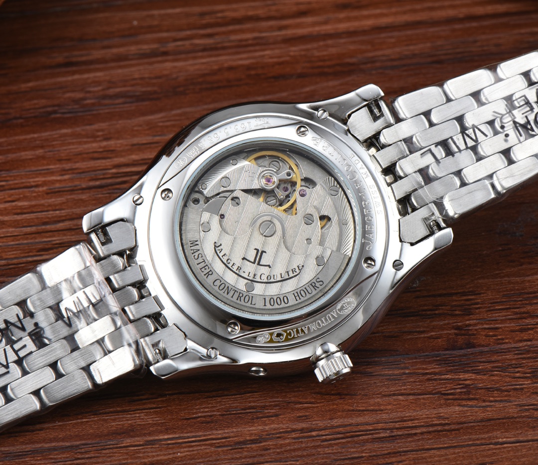 Jaeger LeCoultre Master Geographic Q1428121