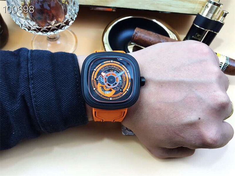 SevenFriday Luca P3/01 Orange - Industrial Design Watch - Image 4