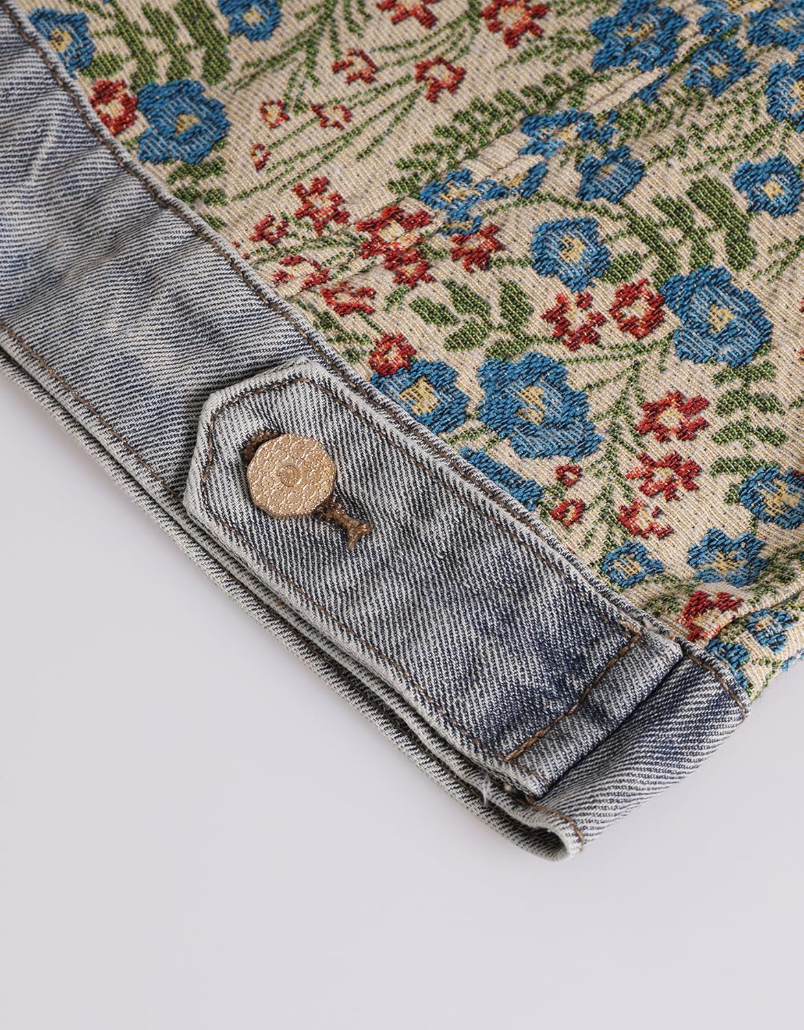 Kedera Women’s Jacquard Denim Jacket Long Sleeve Peter Pan Collar Floral Crop Jean Jackets Button Down Denim Shacket