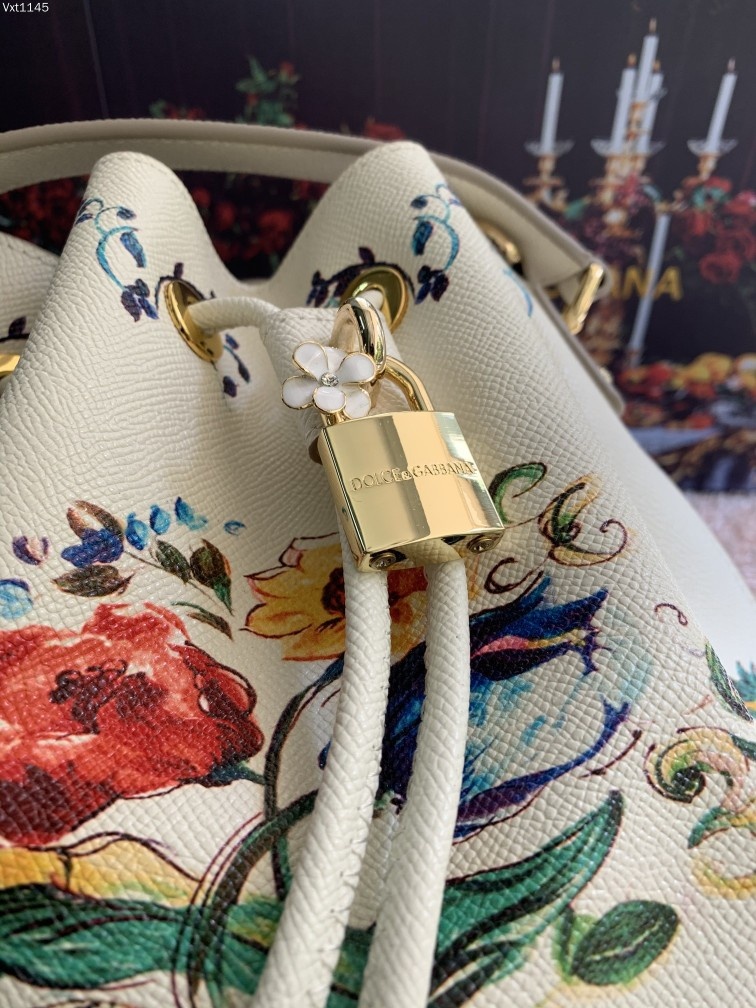 Leather handbag Dolce & Gabbana White in Leather