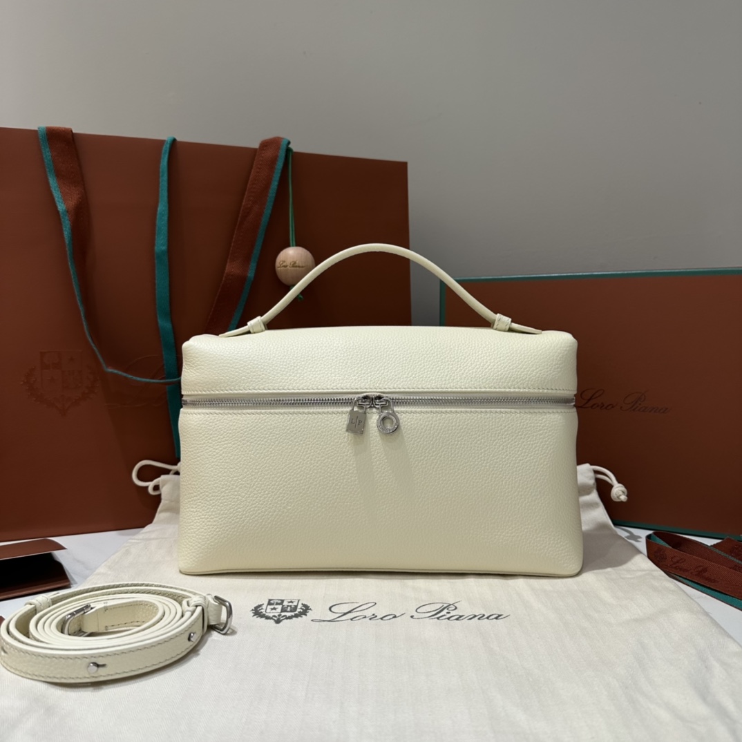 Loro Piana Clutch Bag Tas Pouch Loro Piana 19 white