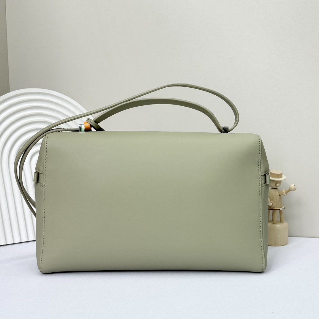 Loro Piana Extra Bag L27 Leather Saddle Bag In Light